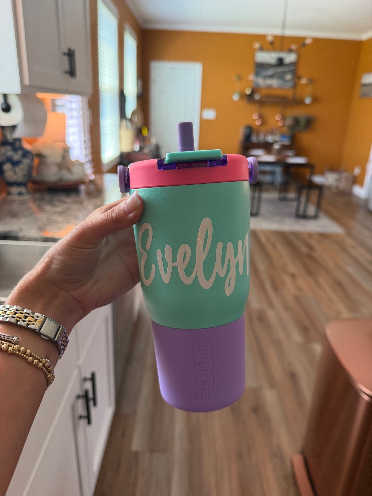 got the cutest little custom brumate for Evelyn 🤩

#brumate

#LTKHome #LTKSeasonal