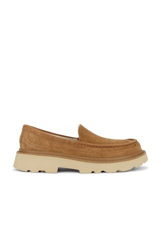 UGG M Ascot Lug in Brown | FWRD 