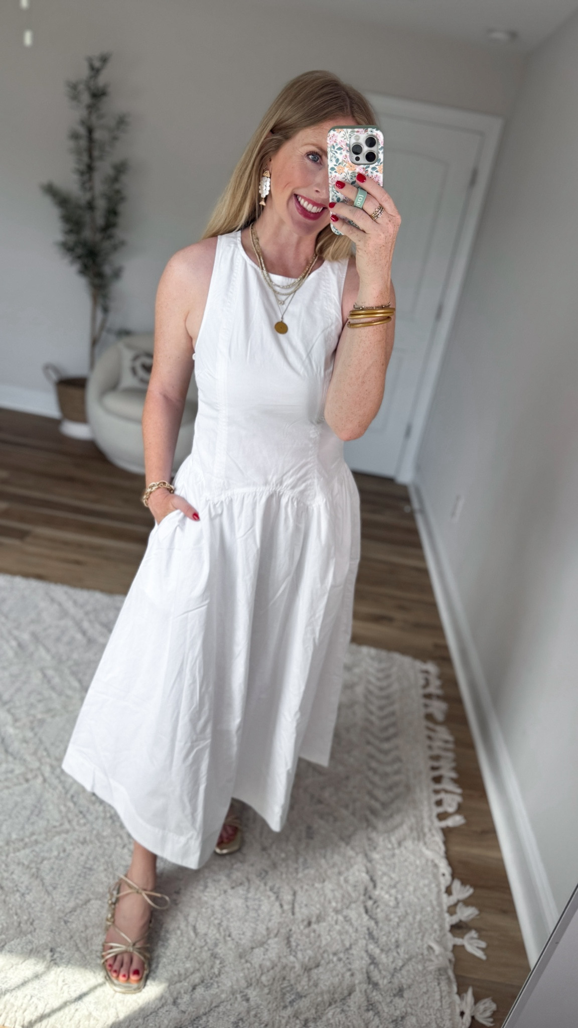 Weekend Walmart Wins try-on
White midi dress- small, if between go down

#LTKgrwm #LTKootd #LTKmomlife