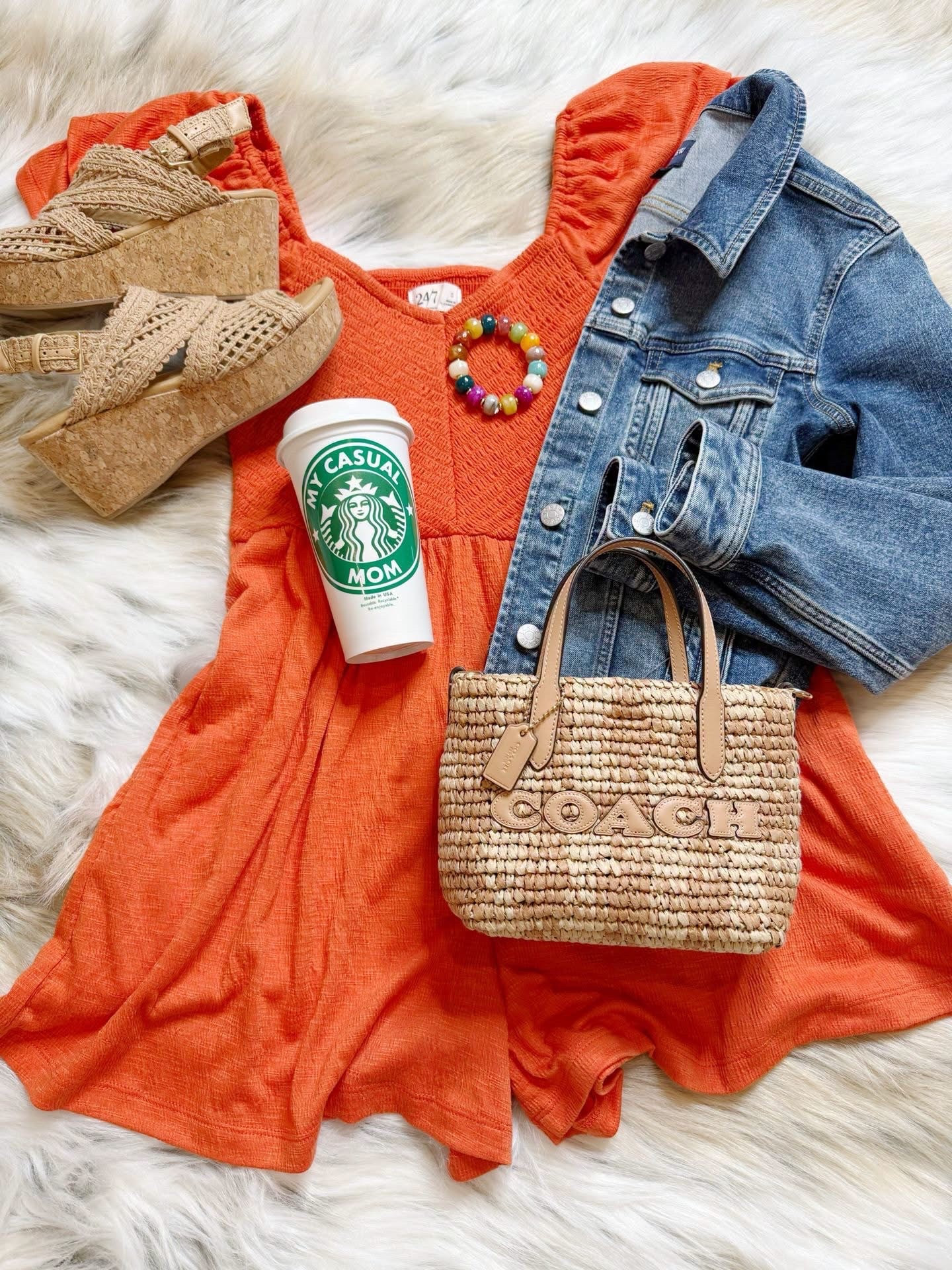 Flatlay Friday

#LTKootd #LTKdayinmylife #LTKSaleAlert