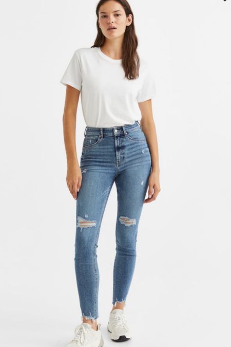 I will never ever give up skinny jeans and these look perf for the price🤍

#LTKstyletip #LTKSeasonal #LTKunder50