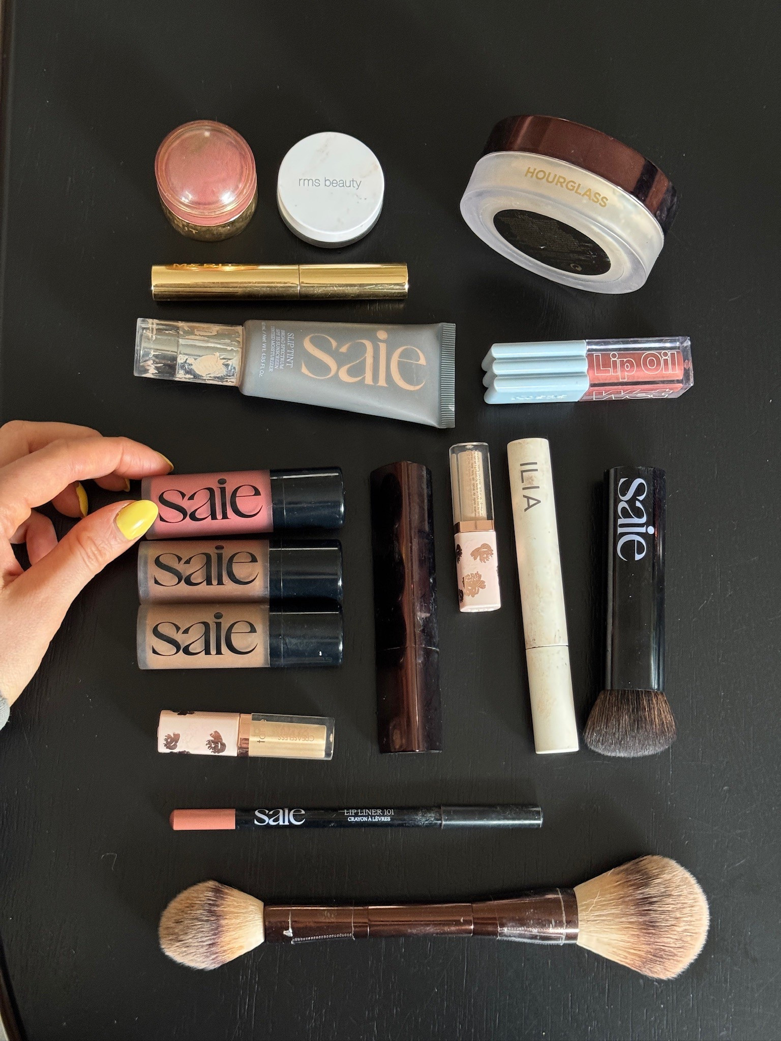 My everyday makeup favorites! Everything on sale for the Sephora sale with code SAVEMORE

sephora sale | makeup | beauty