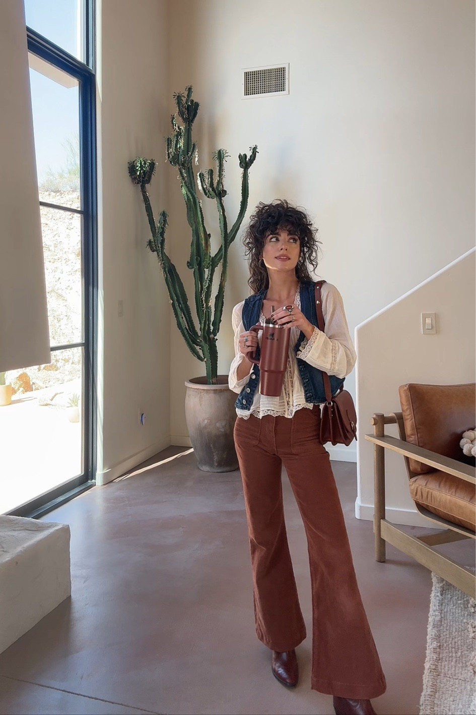 Love a good pair of cords, especially in brown hues. The fit of these flares are truly unmatched and so comfy! 

#LTKFindsUnder100 #LTKStyleTip