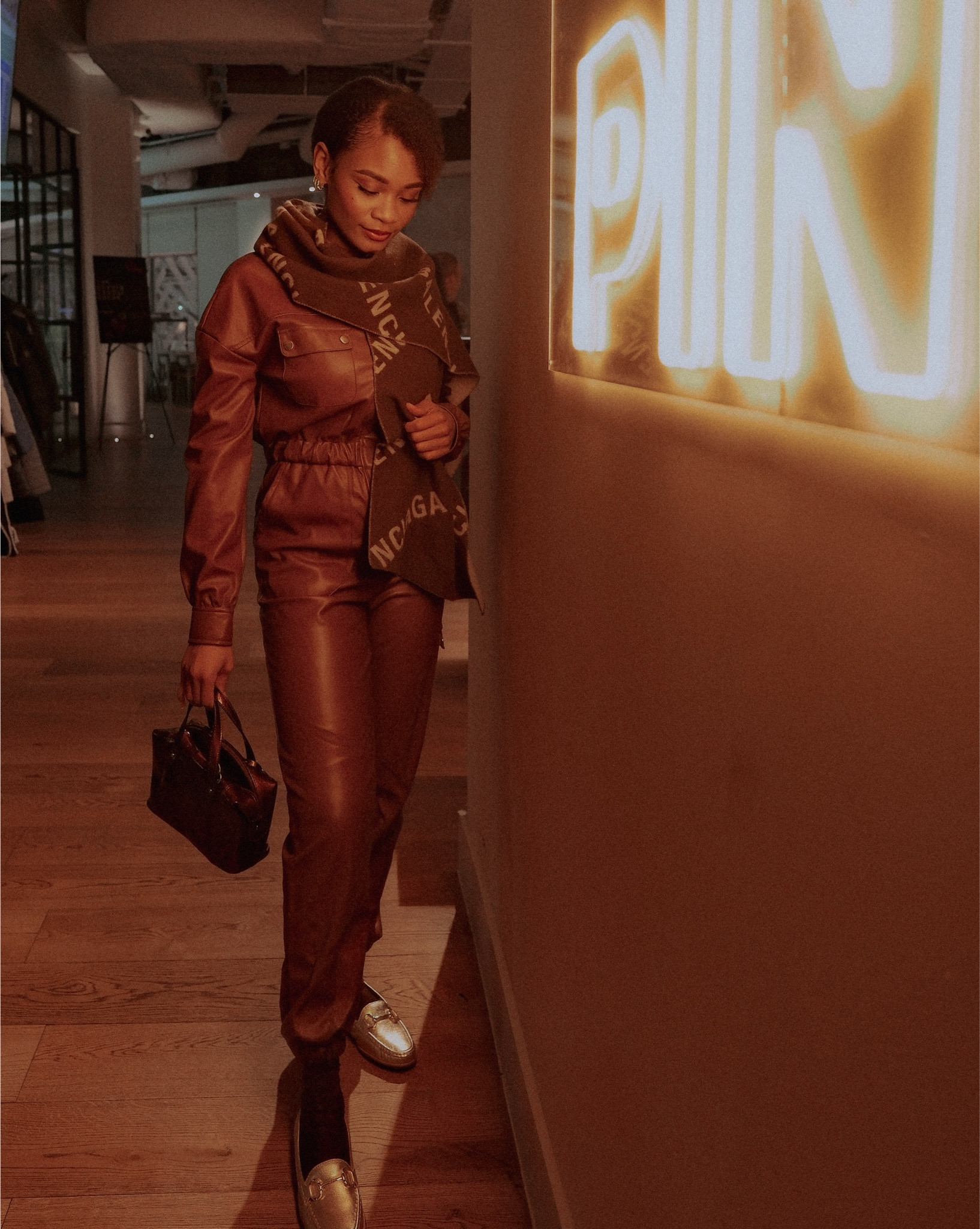 Monochrome made luxe ⇆ Mixing textures: Styling a monochrome outfit by adding depth & dimension and playing with textures! ✨

#LTKstyletip #LTKuk #LTKspring