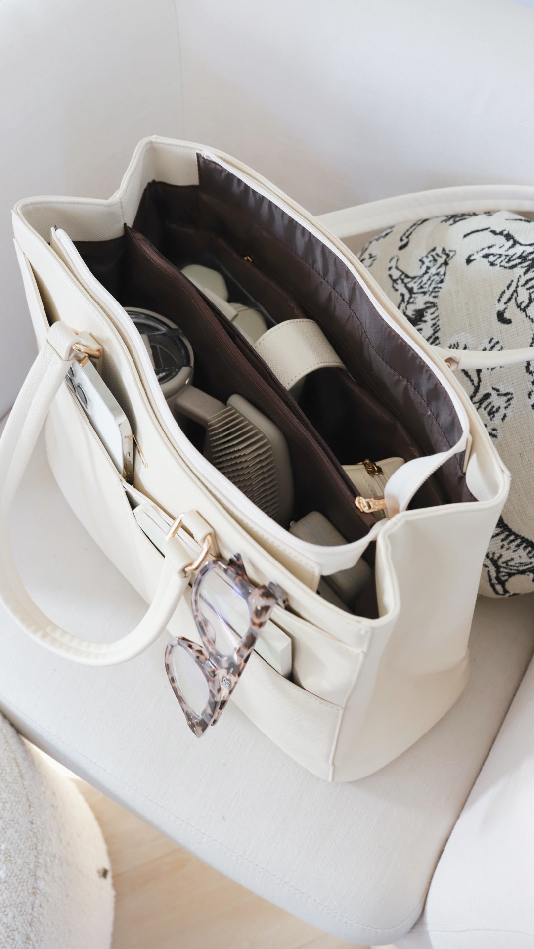 Pack My Work Totee

#LTKTravel