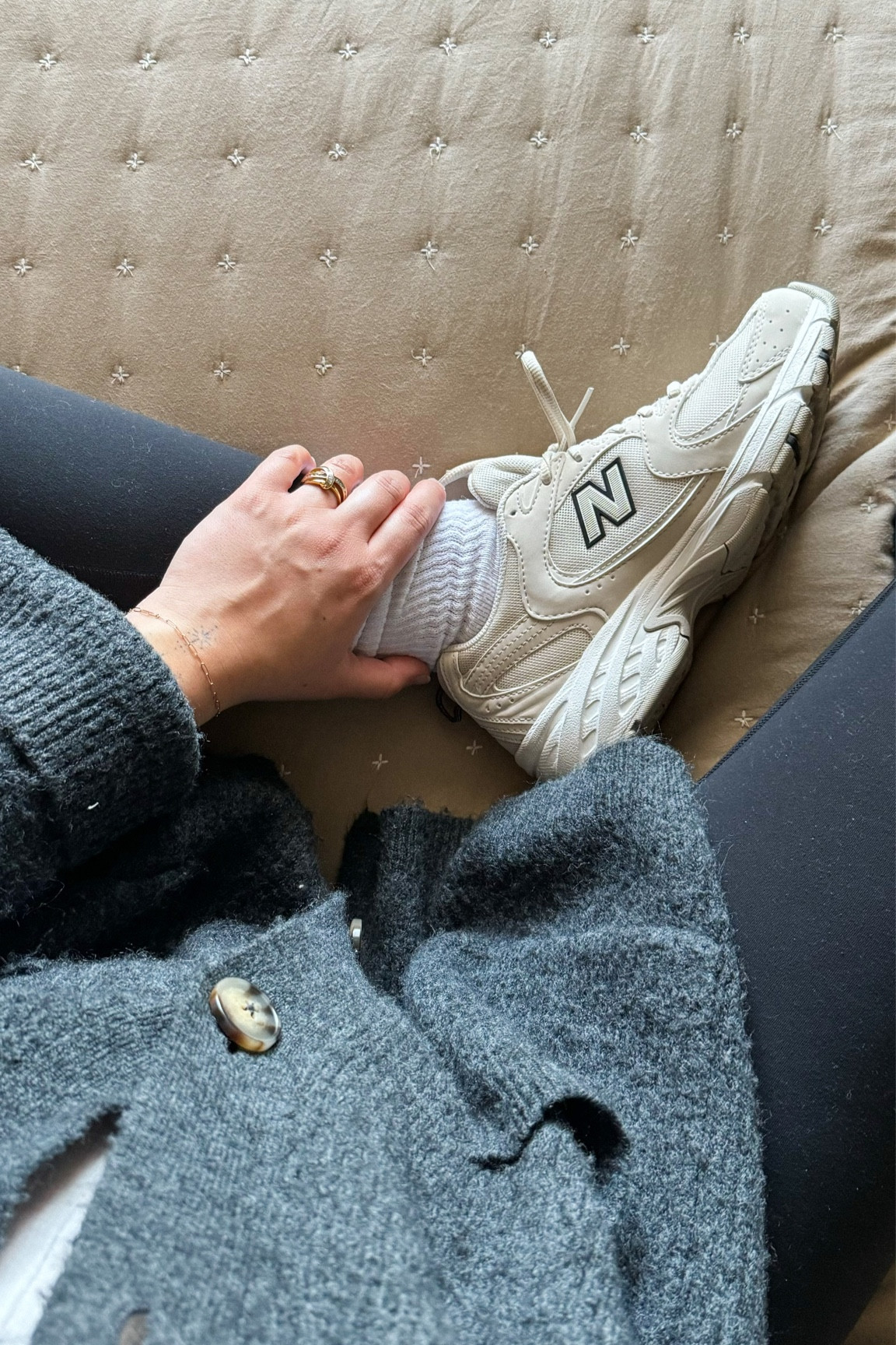 Comfy + cute pregnancy ootd

#LTKSeasonal #LTKstyletip