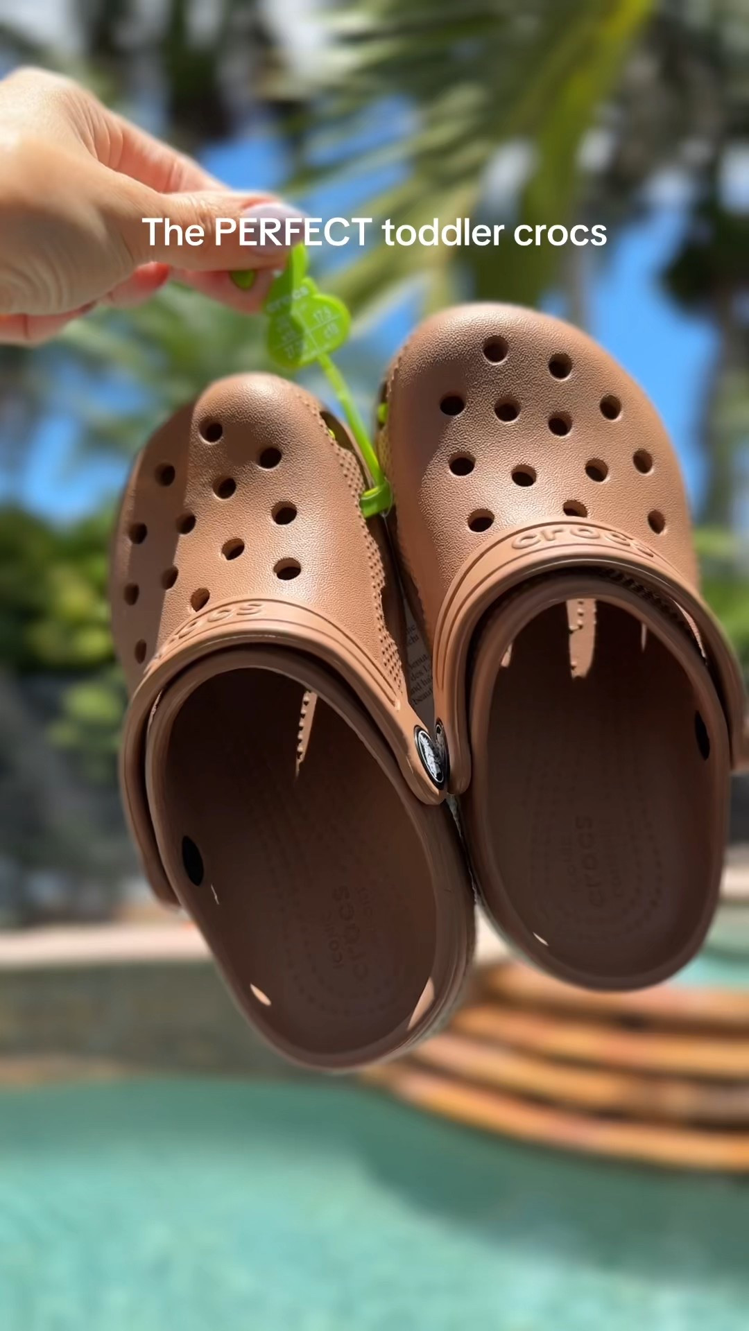The PERRRFFEEECCCT color croc! 

#LTKTravel #LTKKids #LTKStyleTip