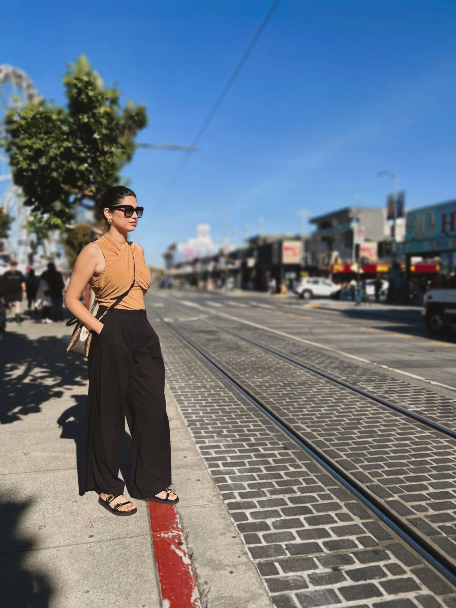 Love this cross-front top from Nordstrom. Adds a sexy detail. Paired it with my black wide leg pants.


#LTKFindsUnder100 #LTKStyleTip