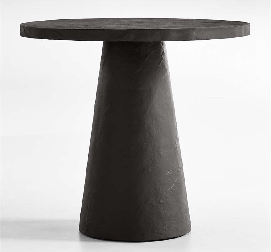 New table for the living room 🤌🏼