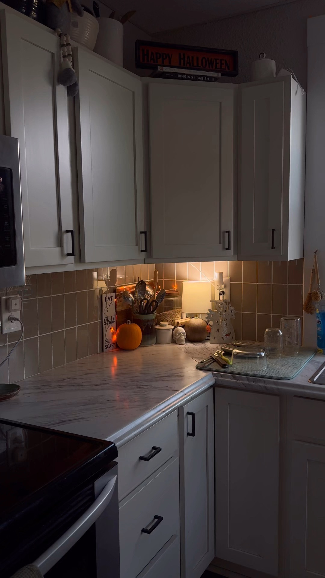 Cozy Fall Kitchen🍂 

#LTKSeasonal #LTKHome #LTKU