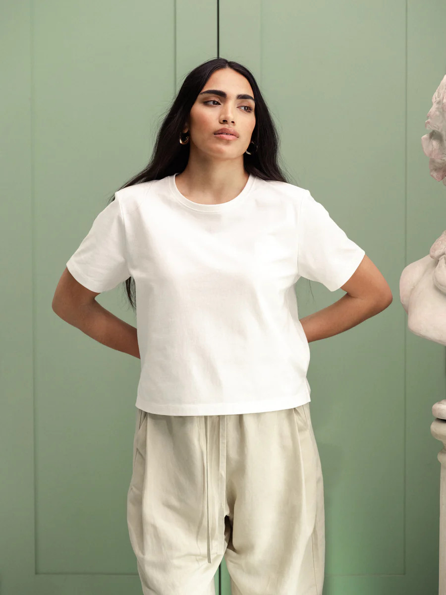 Lively Shoulder Tee | Darling Society | Darling