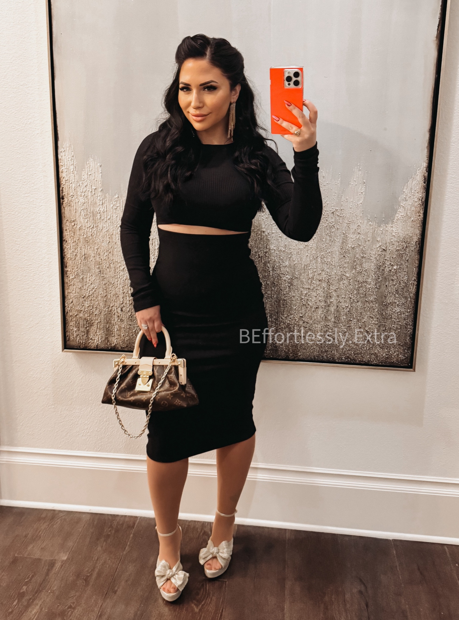 Happy New Year 🎉
365 new days & endless opportunities

My dress is cute and comfy af- it’s a soft ribbed material but sturdy enough to be super flattering! I also love the cutout and midi length 🩷 && it comes in 6️⃣ colors!!

Entire outfit is linked 🛍️


#LTKparties #LTKHoliday #LTKfindsunder100