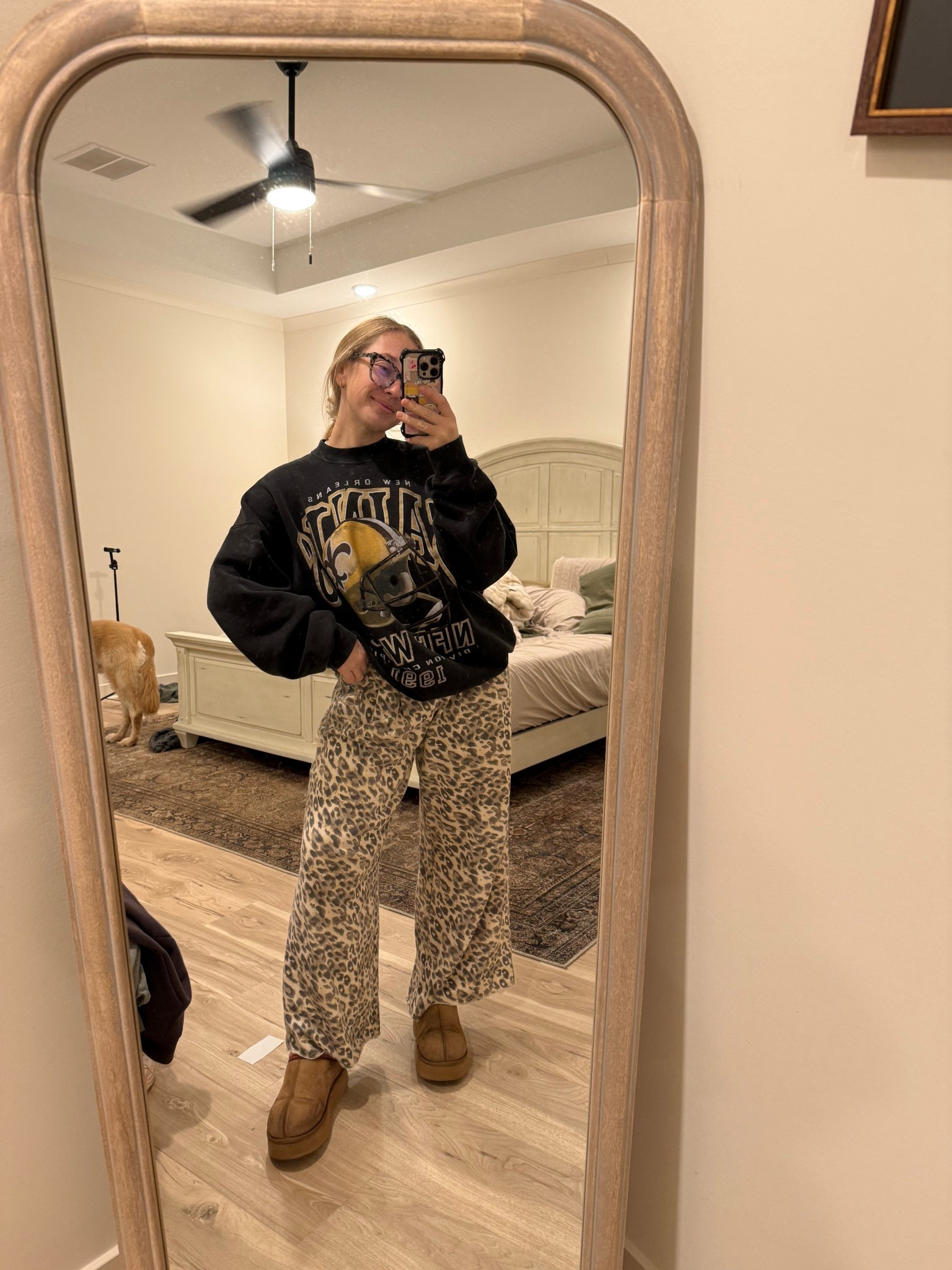 Cheetah pants : aerie sweatpants / leopard pants / Abercrombie / nfl / New Orleans saints 

#LTKootd #LTKmomlife #LTKgrwm