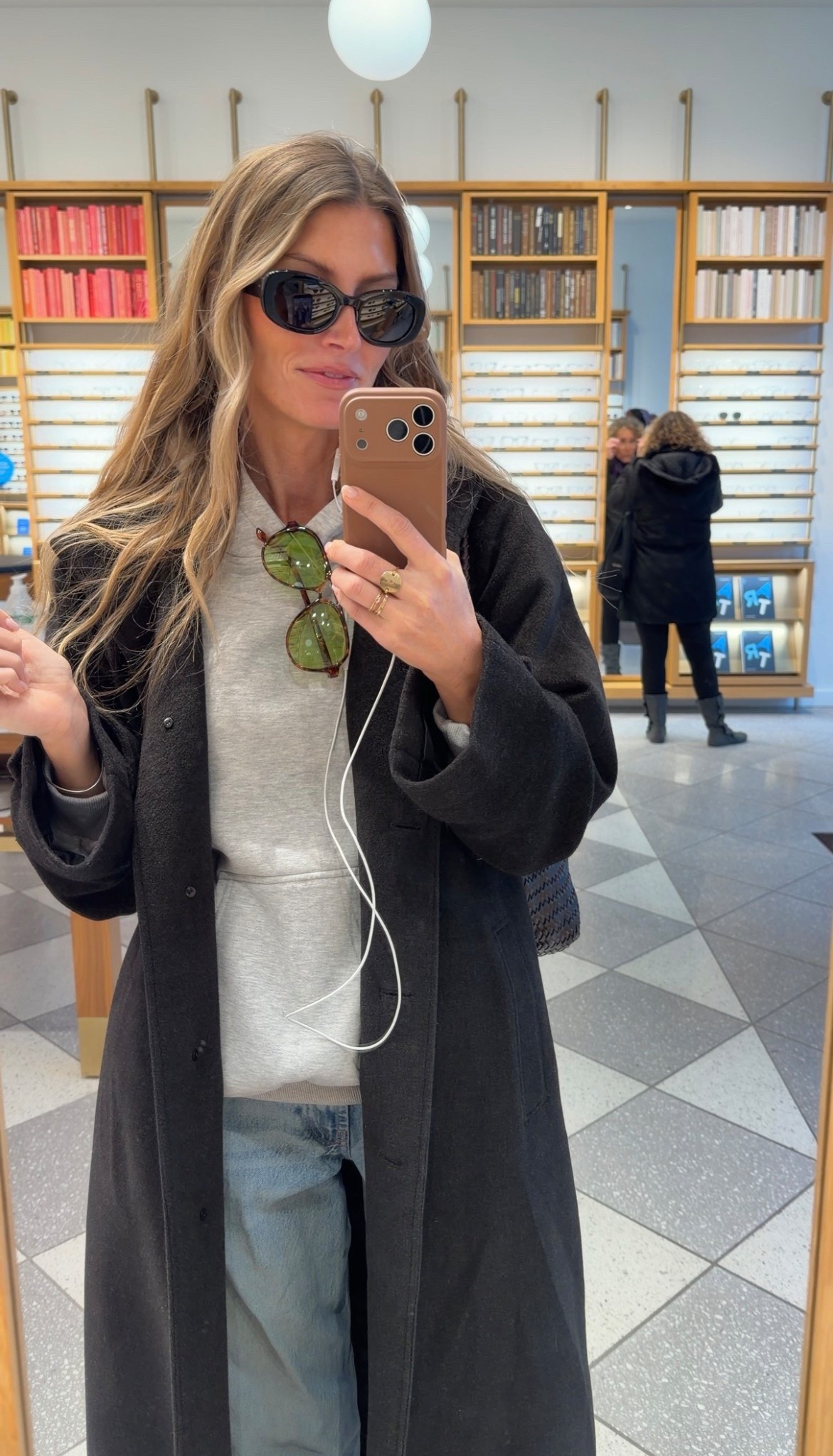 Love the glamorous feel of these frames! 

#LTKdayinmylife #LTKootd #LTKTall