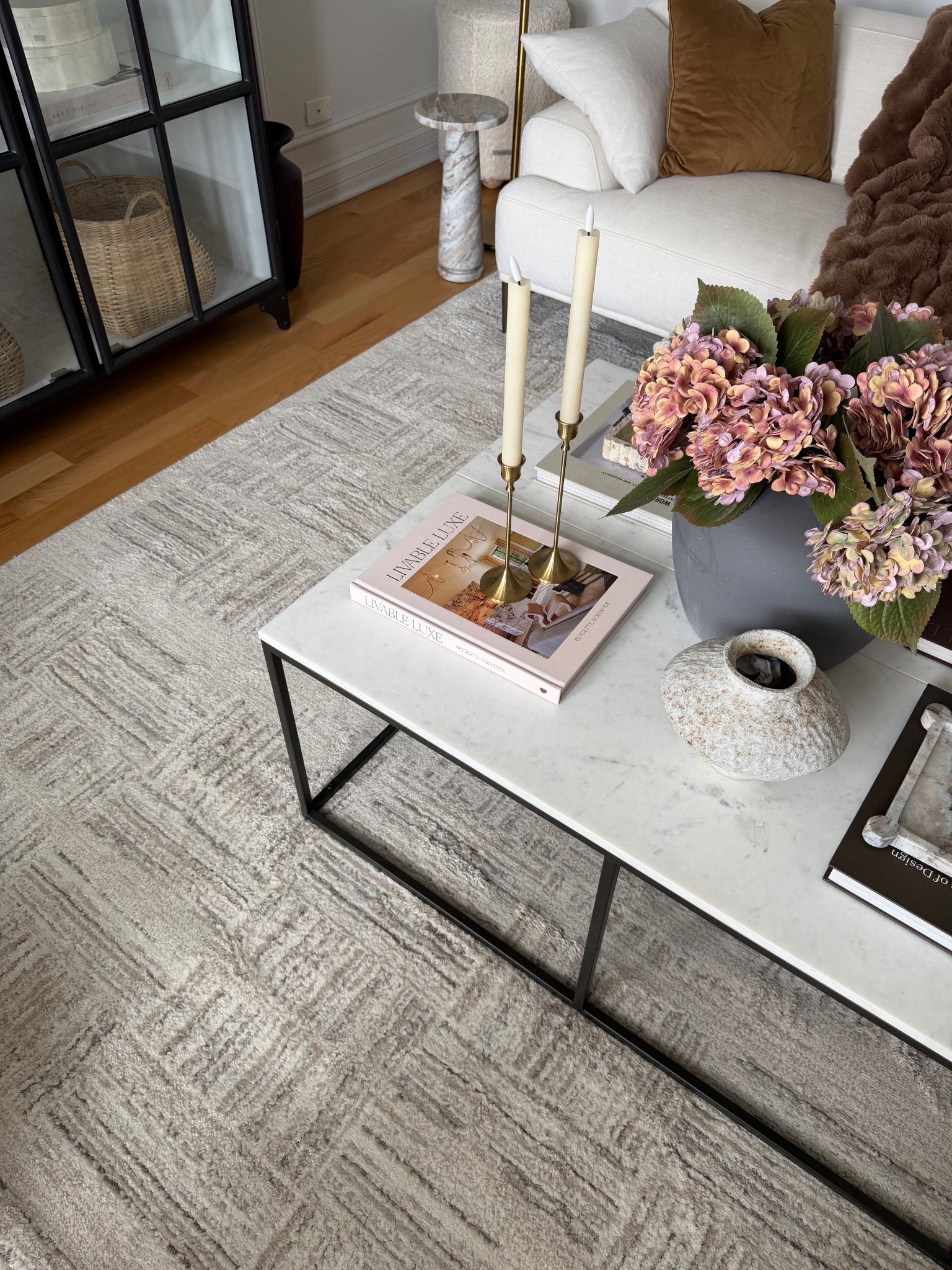 Coffee table decor post holidays and new neutral rug! This rug is SO soft under foot, not too thick and has beautiful subtle pattern.

Home styling, interior design, decor, neutral rug, Wayfair, Amazon home, Amazon finds, modern transitional home, Pottery Barn, affordable home decor, furniture, home refresh 

#LTKSaleAlert #LTKSeasonal #LTKHome