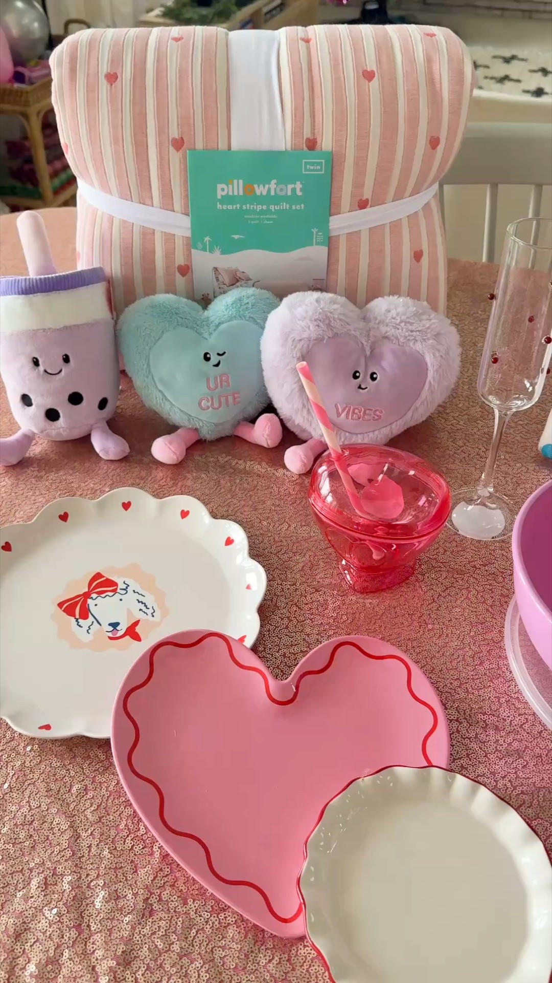New target arrivals for Valentine’s Day ❤️

Valentine’s Day gifts 

#LTKHome #LTKGiftGuide #LTKSeasonal