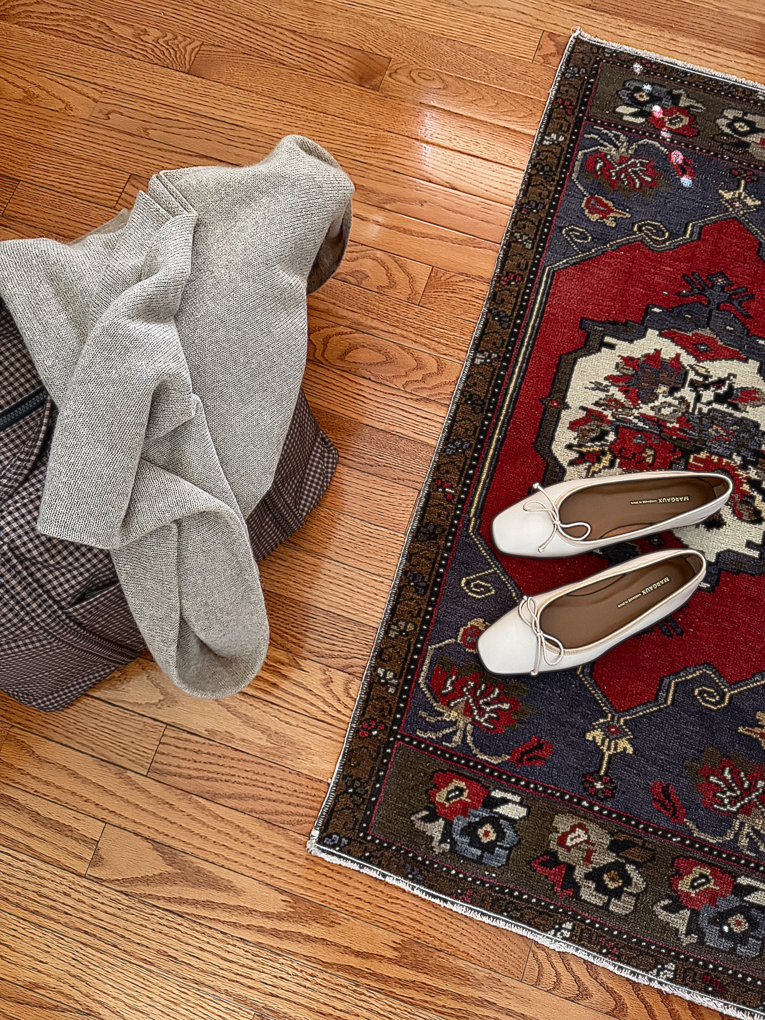 When the overnight flight requires maximum comfort. 🤍 So many of my favorite things are pictured in this photo: Loeffler Randall “Dina” Travel Tote; White & Warren Cashmere Travel Wrap (This is a perfect any time gift, too!); Margaux “The Fonteyn” Ballet Flat. Not pictured: Ruti “On the Loose Work Pants”, which 100% live up to the hype (They are truly the most comfortable pants I own.)! 

@Margaux @Ruti 

#LTKTravel #LTKOver40 #LTKdayinmylife