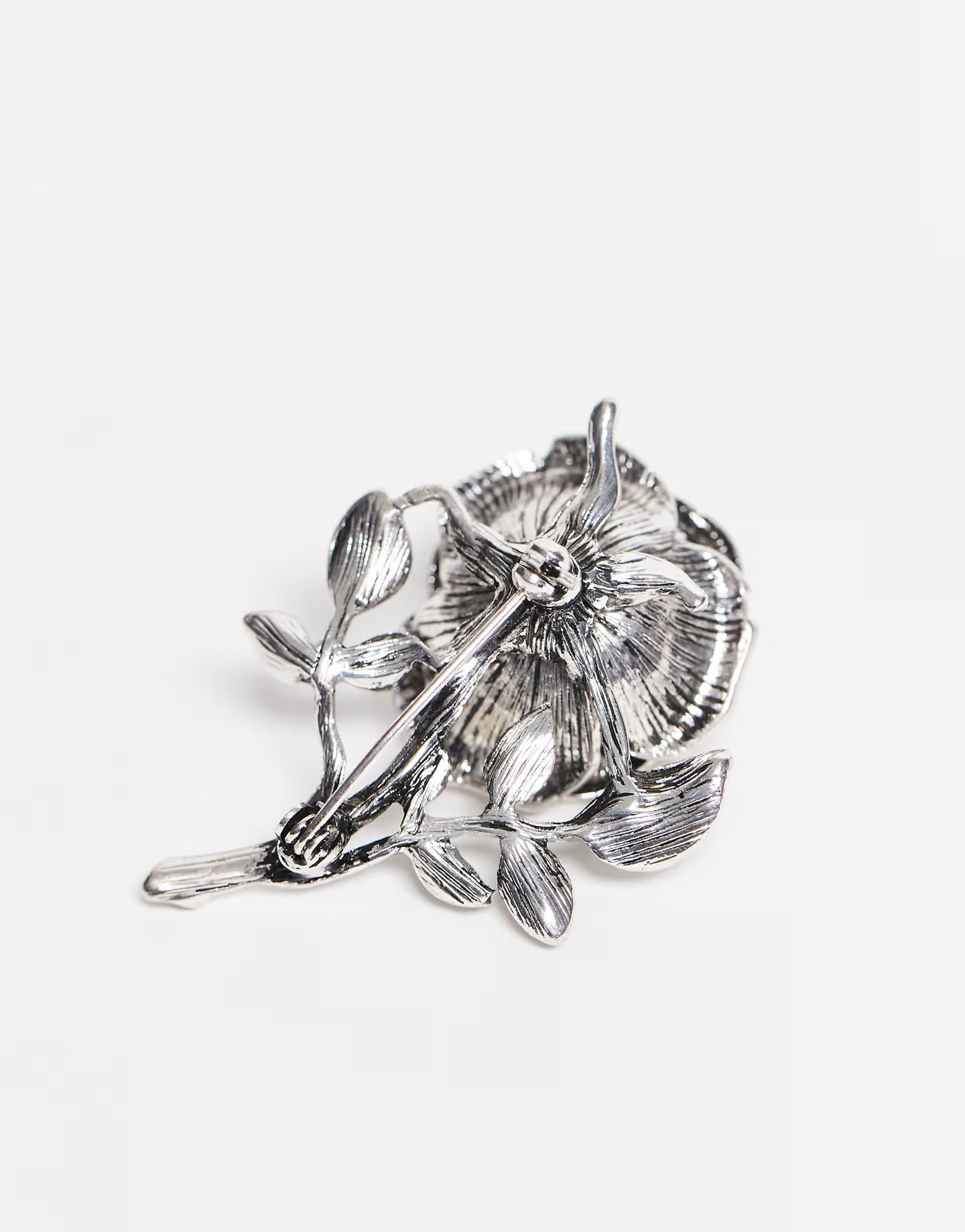 ASOS DESIGN 3D rose brooch in burnished silver | ASOS | ASOS (Global)