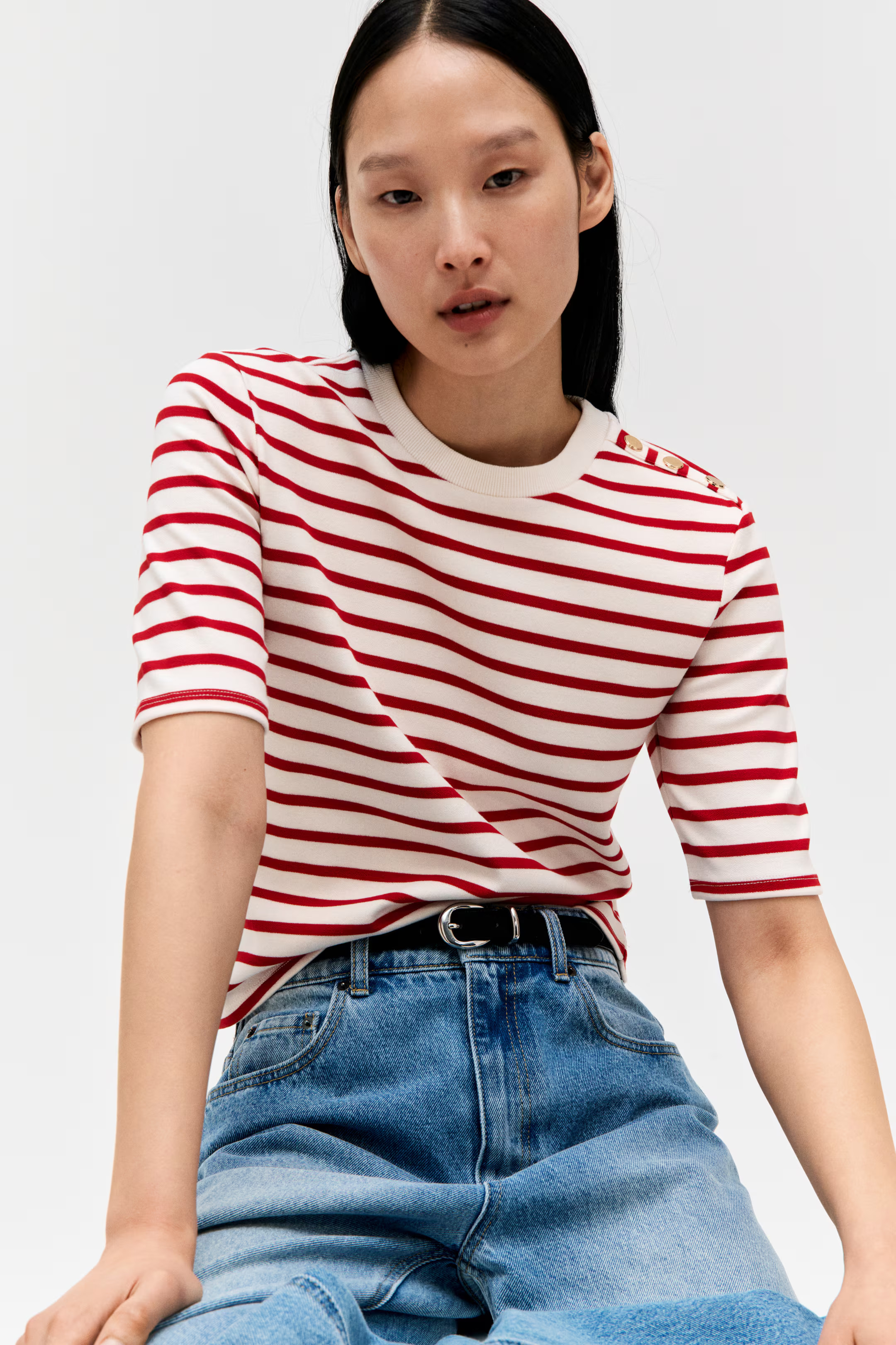 Fitted T-Shirt | H&M (US + CA)