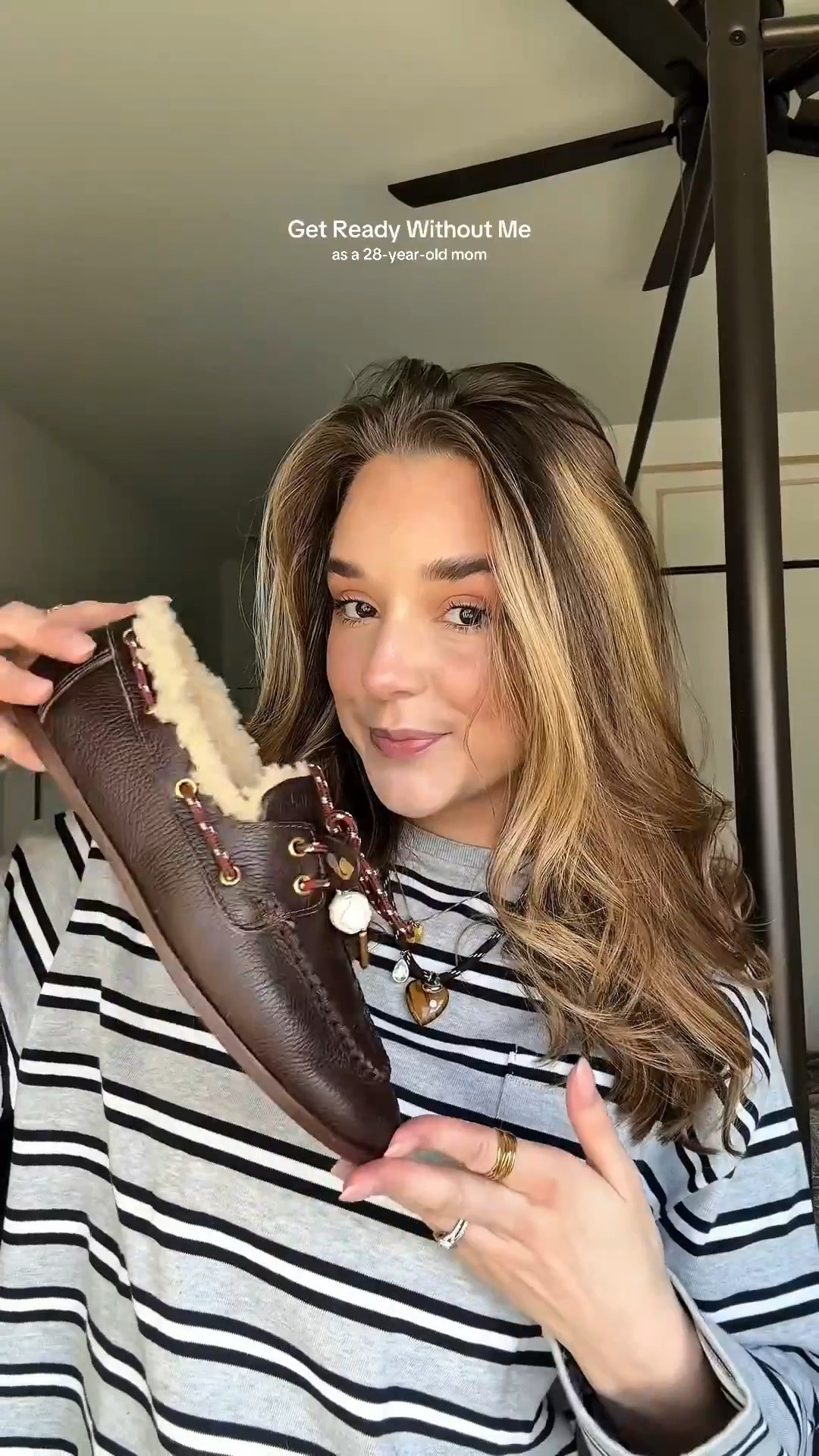 As a mom, I’m all for an outfit that’s comfy AND cute!! And now I understand why this @Aritzia shirt is all the hype ✨

Mom Outfit | OOTD | Mom Style

#LTKmomlife #LTKootd #LTKgrwm