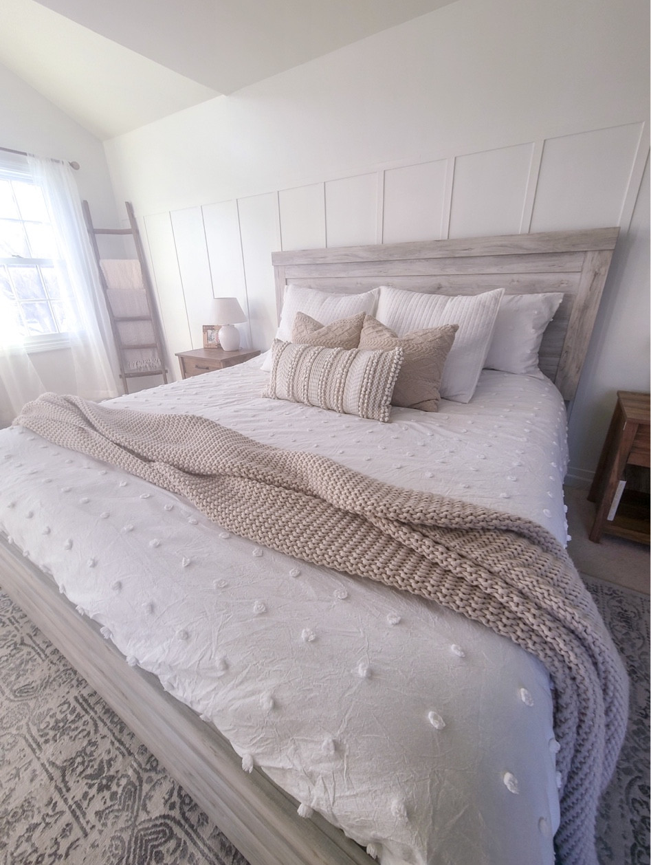 Bedroom. Bedding. Nightstand. Master bedroom. Primary bedroom. Guest bedroom. White bedroom. Neutral bedroom  

#LTKFamily #LTKSaleAlert #LTKHome
