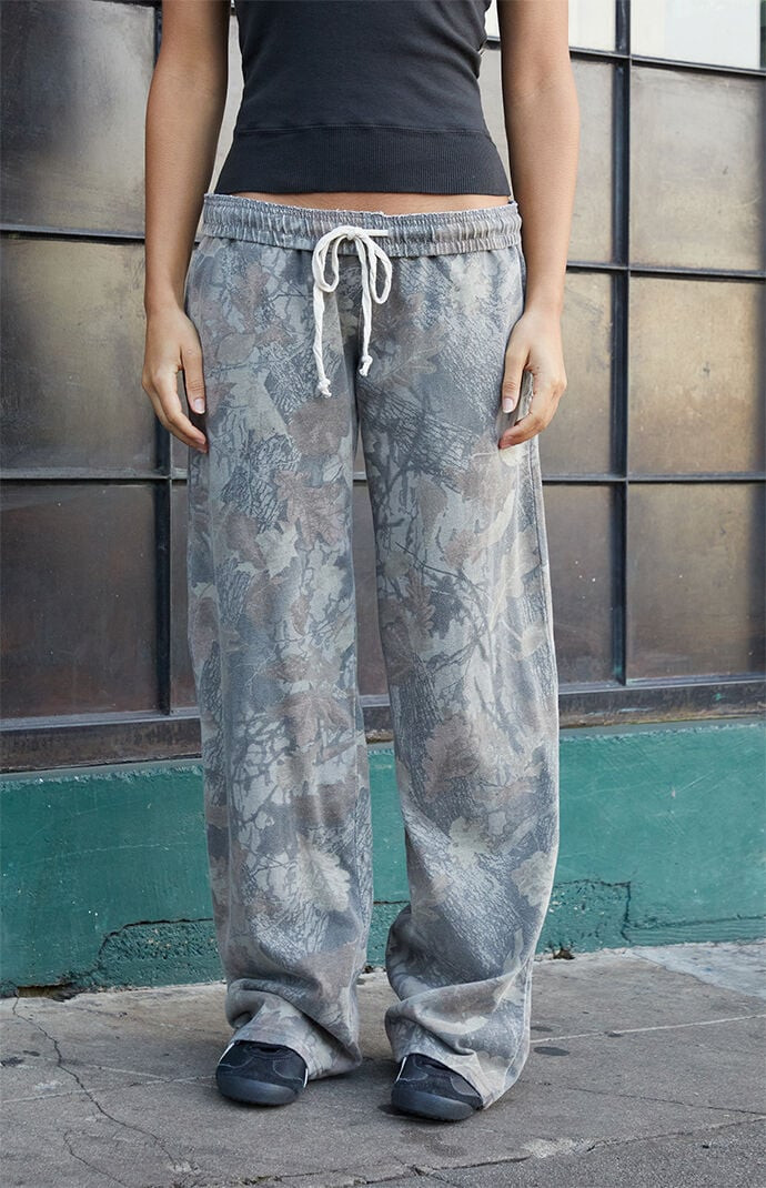 John Galt Women's Camo Anastasia Baggy Sweatpants in Gray | PacSun