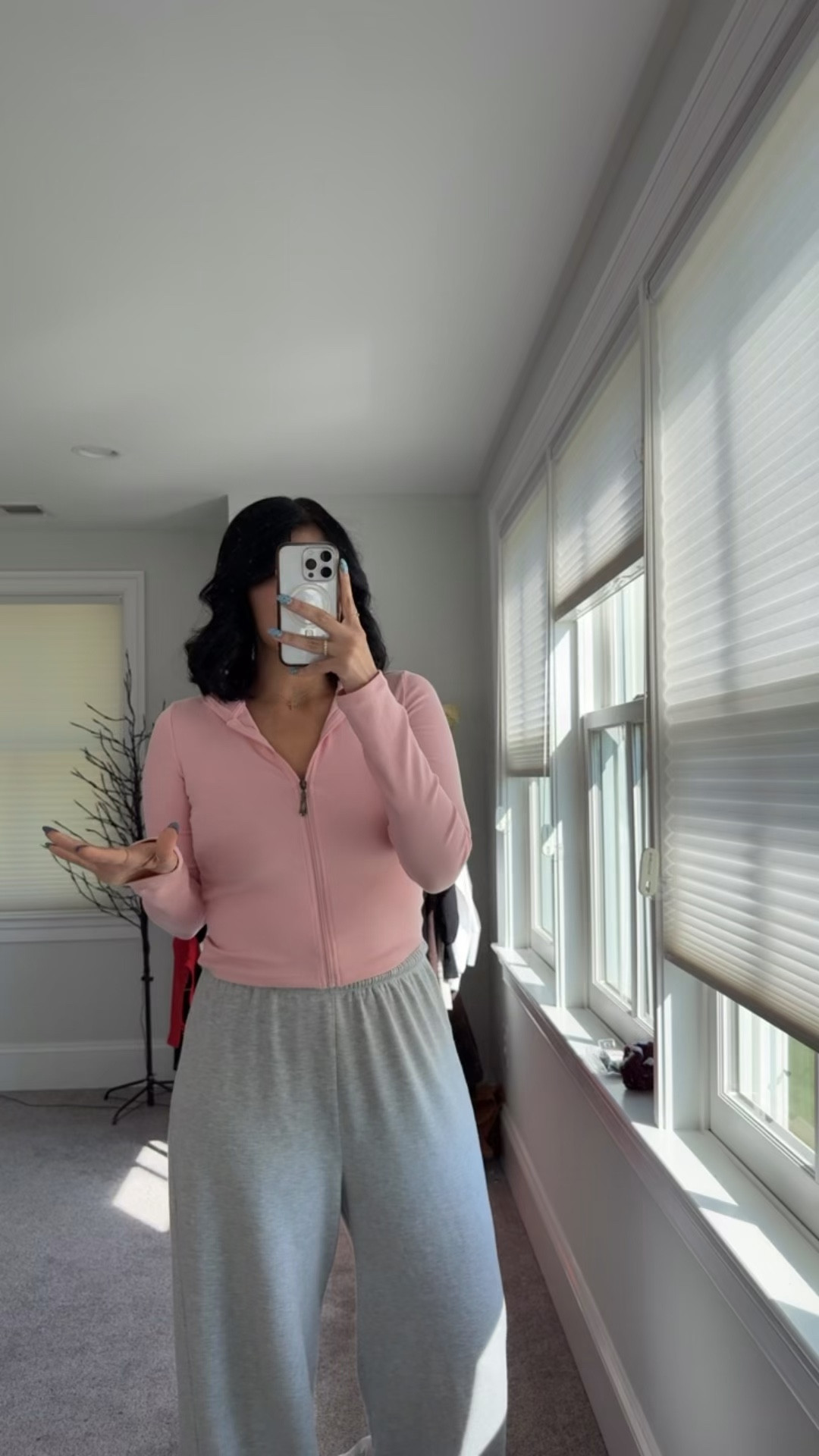 Comfy outfit 💗🌸



#LTKootd #LTKSeasonal #LTKMidsize