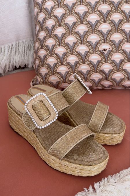 The perfect summer platform wedge sandals! 
Summer sandals, Sam Edelman sandals, summer shoes, platform shoes

#LTKshoecrush #LTKSeasonal #LTKFind