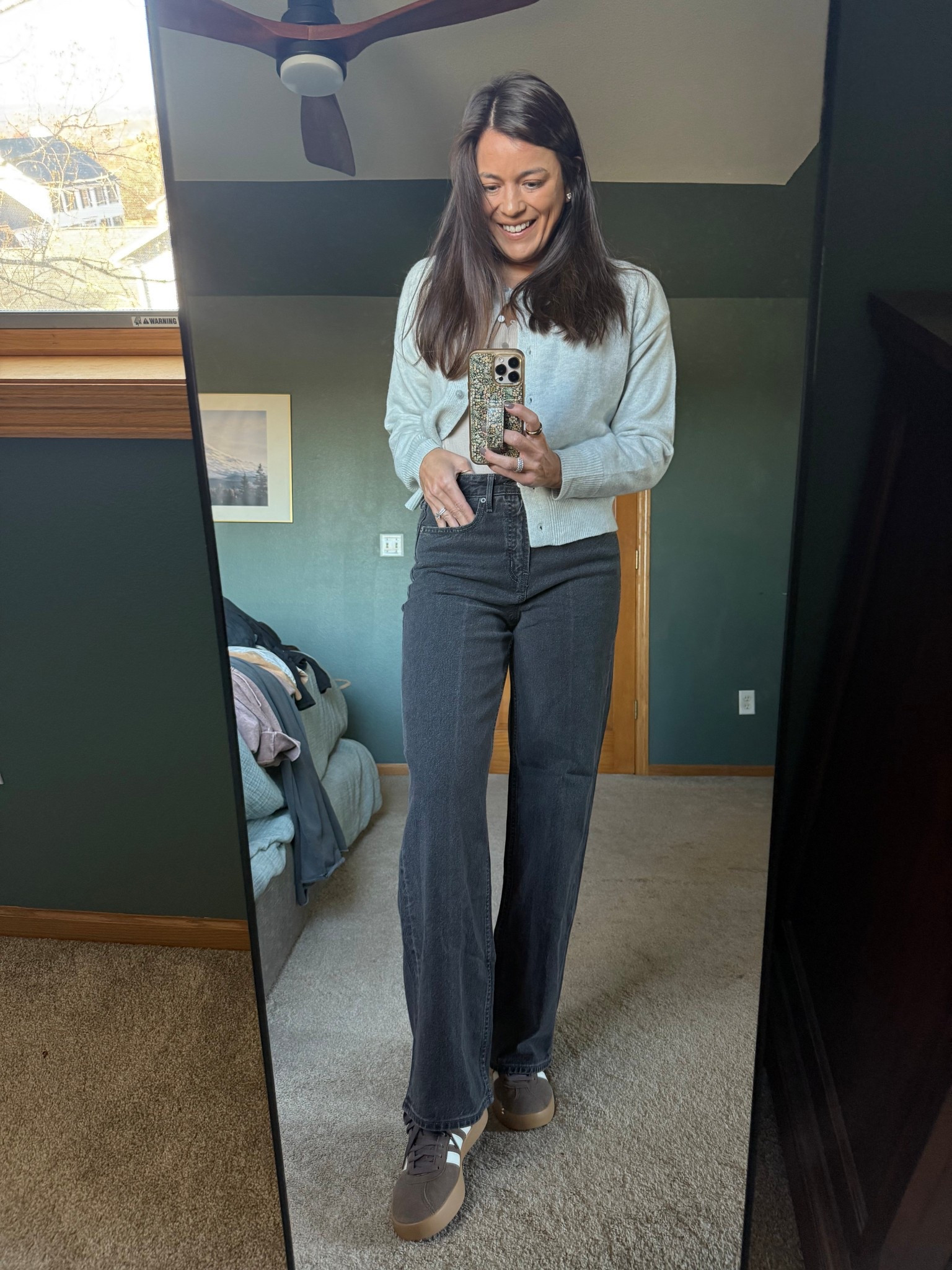 Jeans - if between sizes, go down one. Tops I’m in my TTS medium. Shoes I sized down one! 

#LTKootd