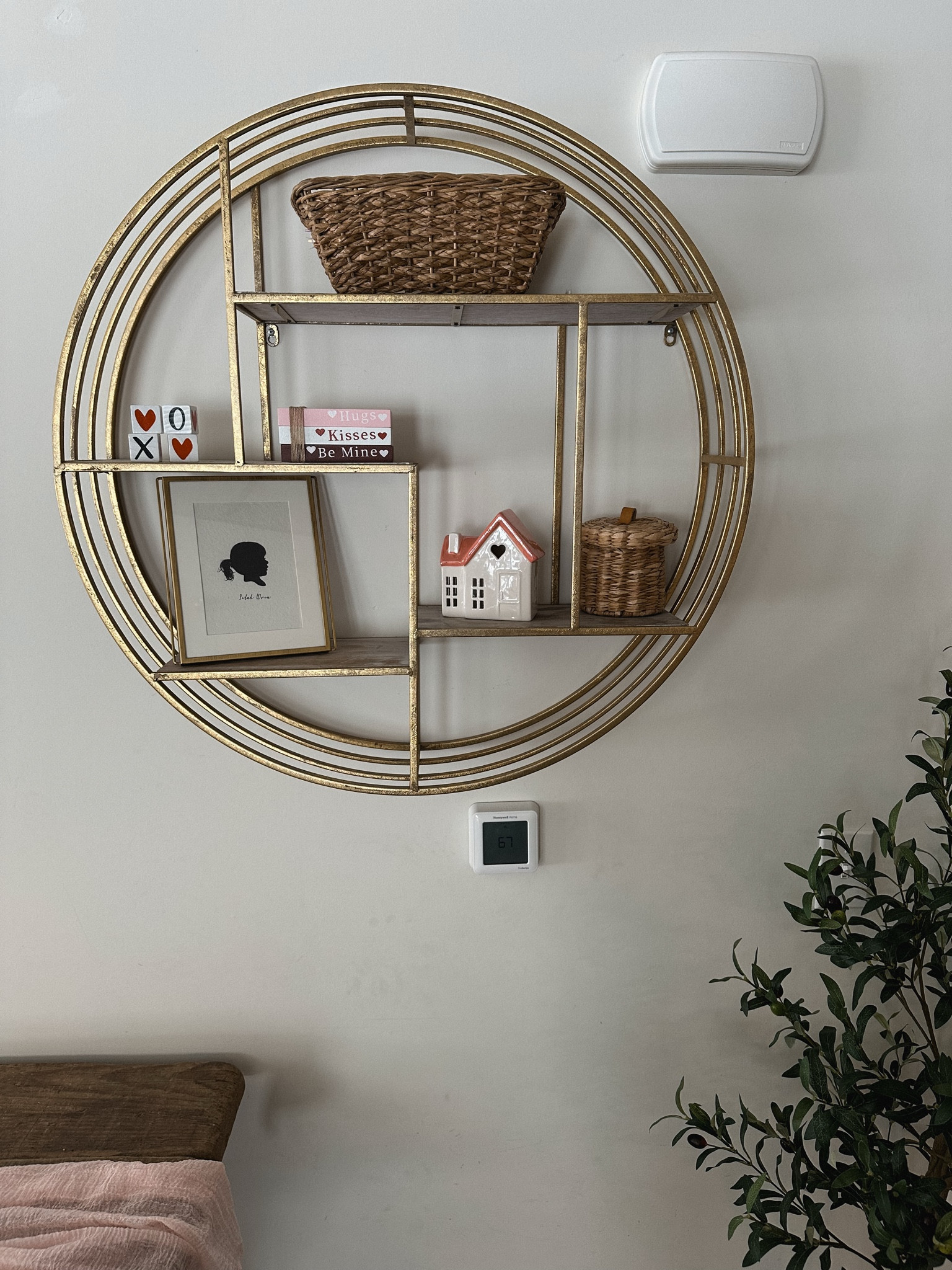 Slowly adding subtle Valentines decor and my heart is full 💕

#valentines #homedecor #valentinesdecor #amazon #target

#LTKSeasonal #LTKHome