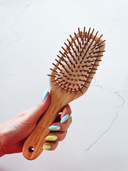 new bamboo brush and I’m obsessed! feels so good on my scalp!

| hair brush | beauty

#LTKbeauty