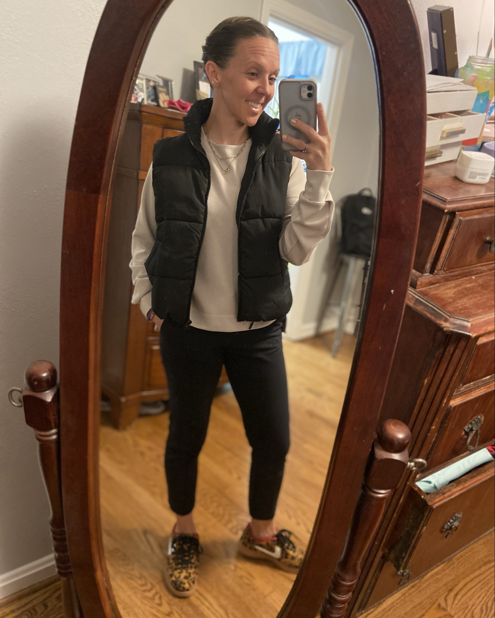 Business casual workwear - top and bottoms are so good that I have them in two colors.  This sweatshirt is lightweight so it’s perfect for spring. 


#workoutfit #athleta #gapfactory #salefinds #budgetfriendly #athleisure #businesscasual #teacheroutfit #tennisshoes #leopardshoes #springoutfit #LTKActive #LTKWorkwear 




#LTKSaleAlert #LTKU #LTKOver40