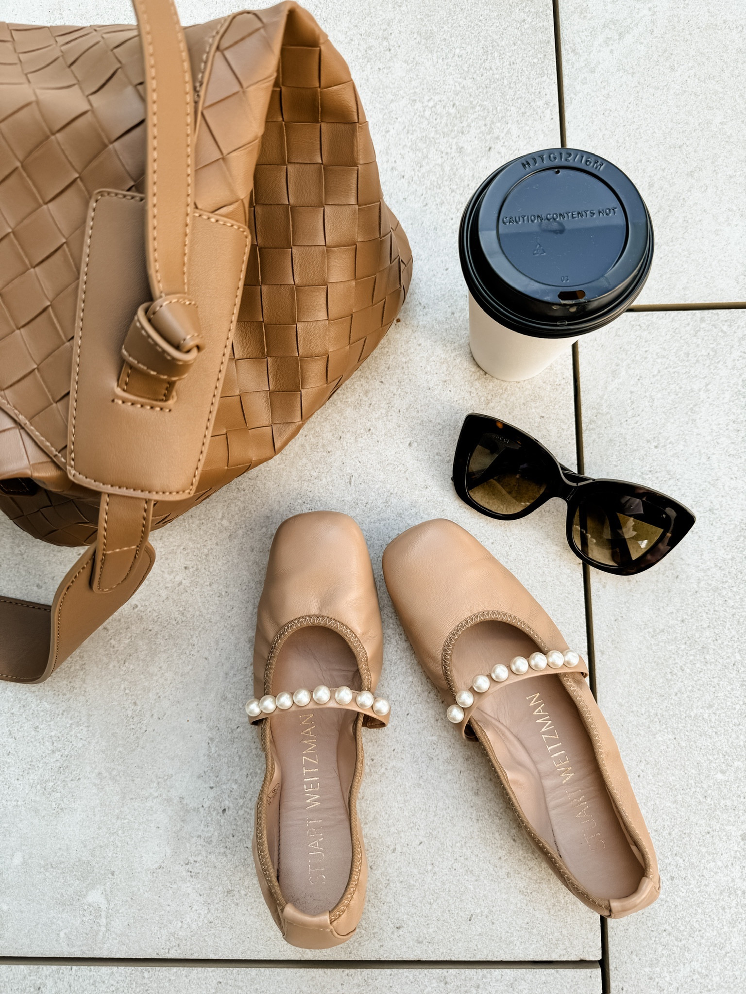 One of my favorite pairs of ballet flats recently! 

Loverly Grey, fall shoes, ballet flats, neutral shoes, sunglasses 

#LTKShoeCrush #LTKStyleTip