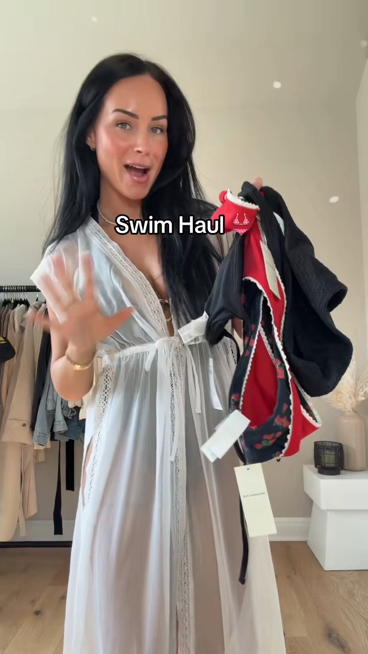 Love these @abercrombie swim finds 👙🍓🖤

#LTKSpringSale #LTKSaleAlert #LTKSwim