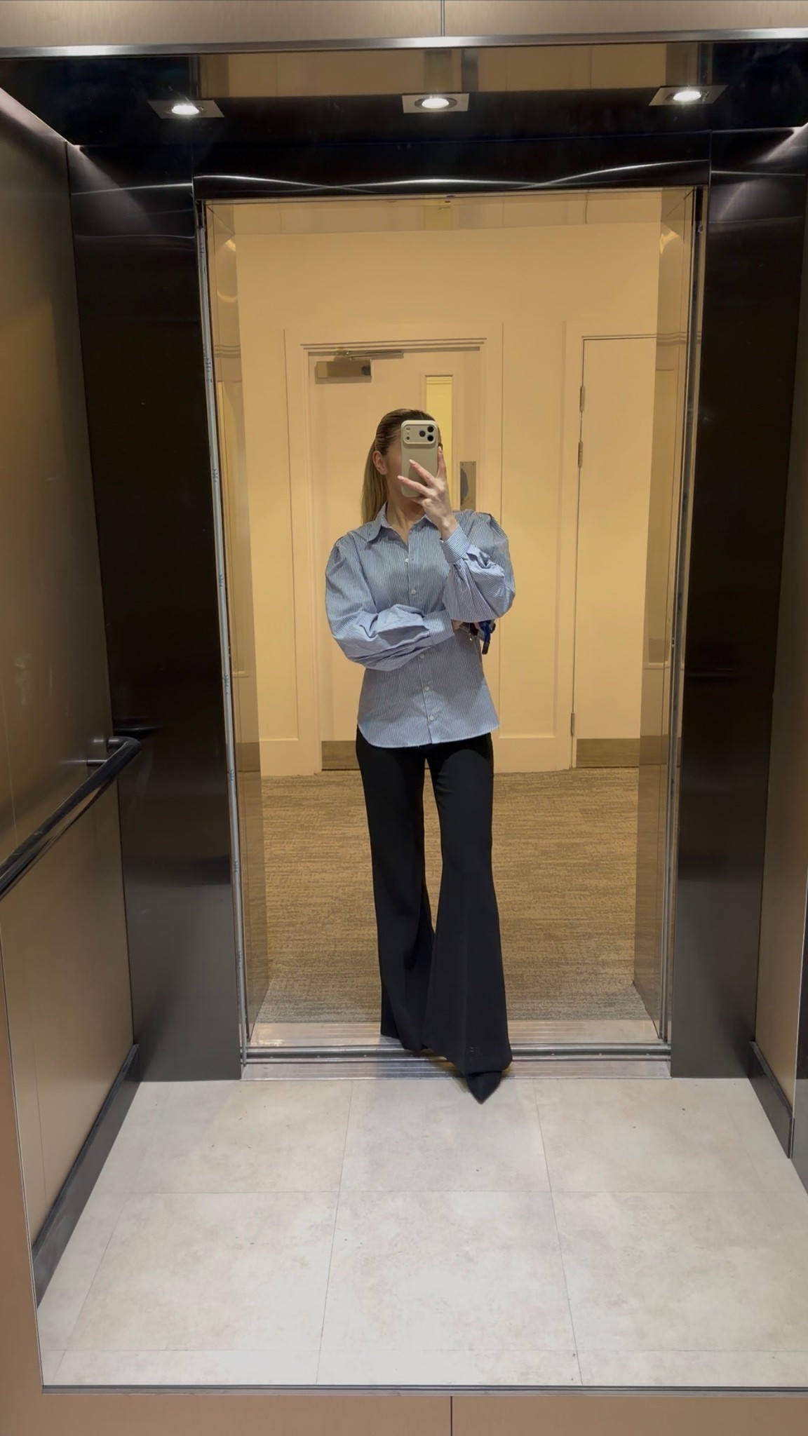 Shirt is Zara 2157/046/080