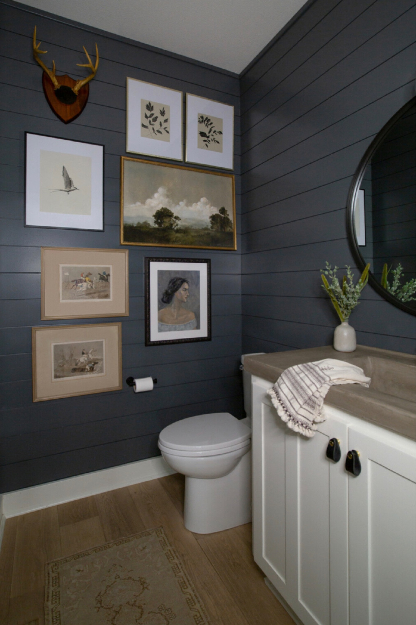 I’ve been obsessing over beautiful gallery walls lately… I love the vibe they create! Metal and wood photo frames, moody bathroom decor. Bathroom art. 

#LTKhome #LTKstyletip
