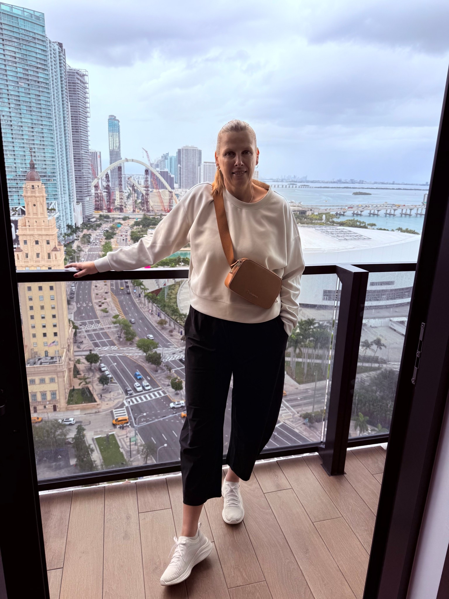 Miami day1 outfit

#LTKootd #LTKTravel #LTKOver40