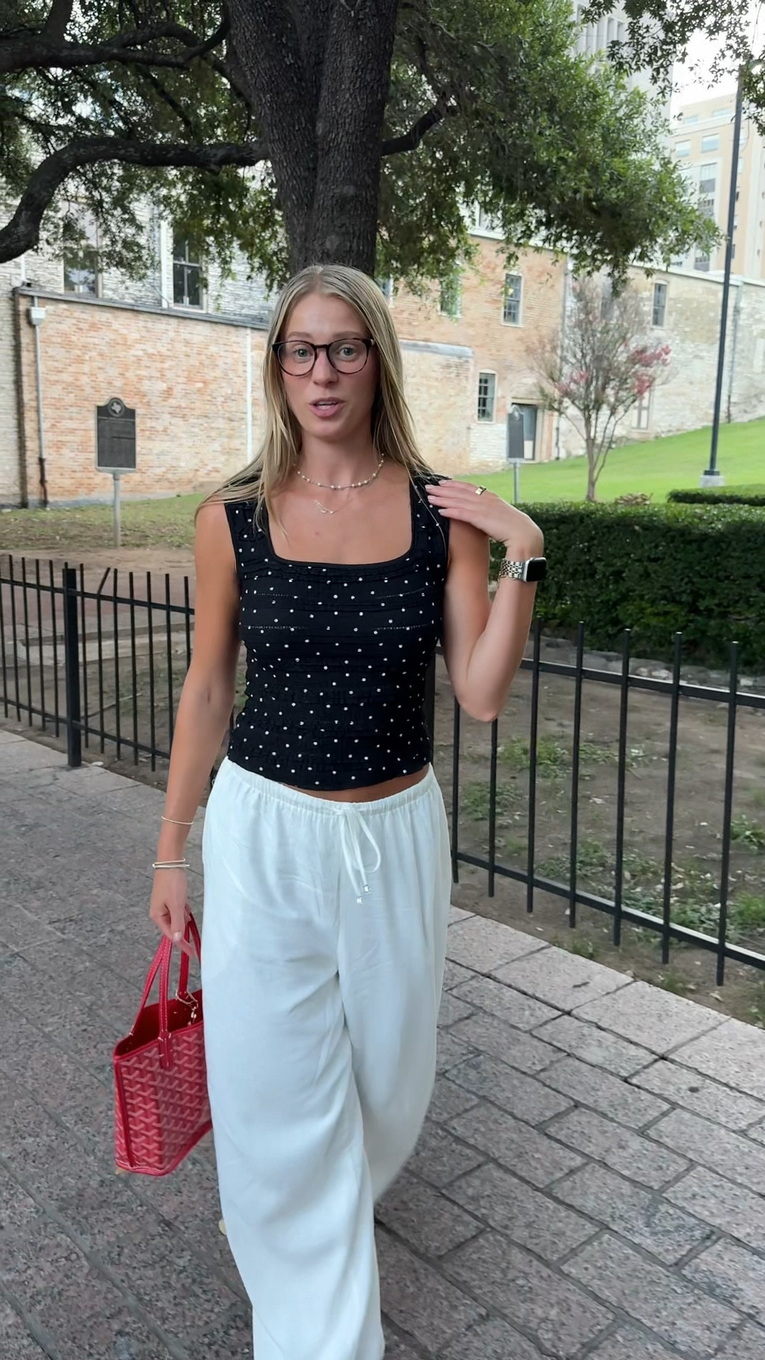 Summer date night outfit

#LTKSummerEdit #LTKSeasonal #LTKFindsUnder50