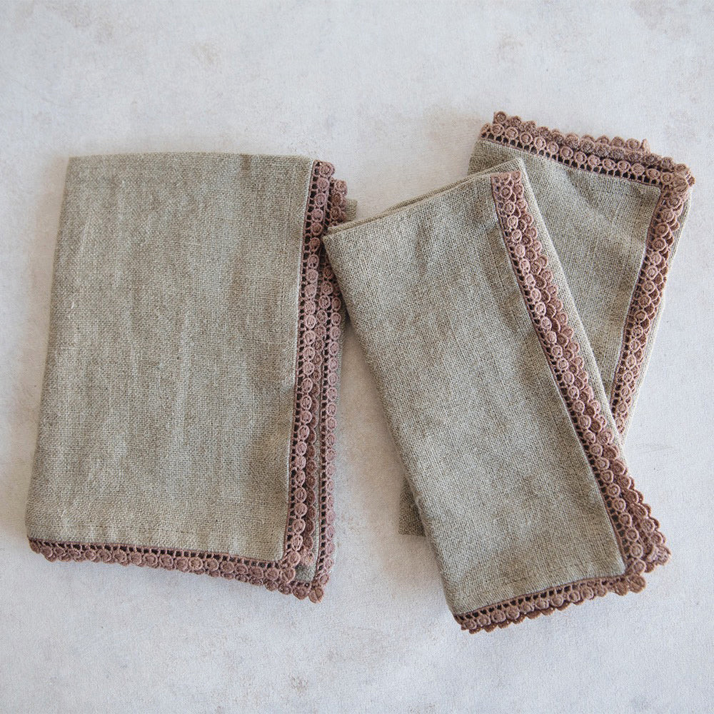 Heavyweight Table Linens with Lace Detail - Natural | Roan Iris