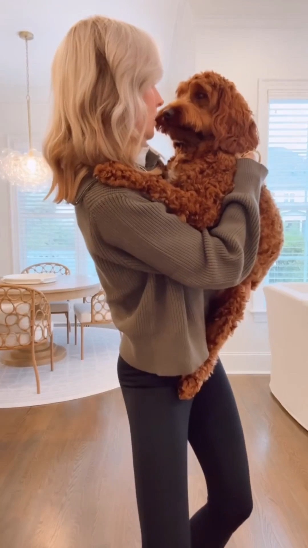 This quarter zip has been my go-to to throw on when taking the dogs on a walk lately. Whether you’re traveling or just tackling your everyday todo’s this Fall, you must check out all these looks in my link below! @Varley #VarleyPartner #invarley #ad


#LTKmomlife #LTKSeasonal #LTKdayinmylife