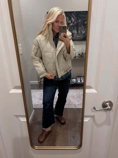 ✨Subscribe for daily elevated Mom outfits.

Spring outfit, high collar quilted coat, Zara, Mother crop flare jeans and Birkenstock Boston. 

"Helping You Feel Chic, Comfortable and Confident." -Lindsey Denver 🏔️ 


Wedding Guest Dress  Vacation Outfit Date Night Outfit  Dress  Jeans Maternity  Resort Wear  Home Spring Outfit  Work Outfit


#LTKfindsunder100 #LTKfindsunder50 #LTKover40