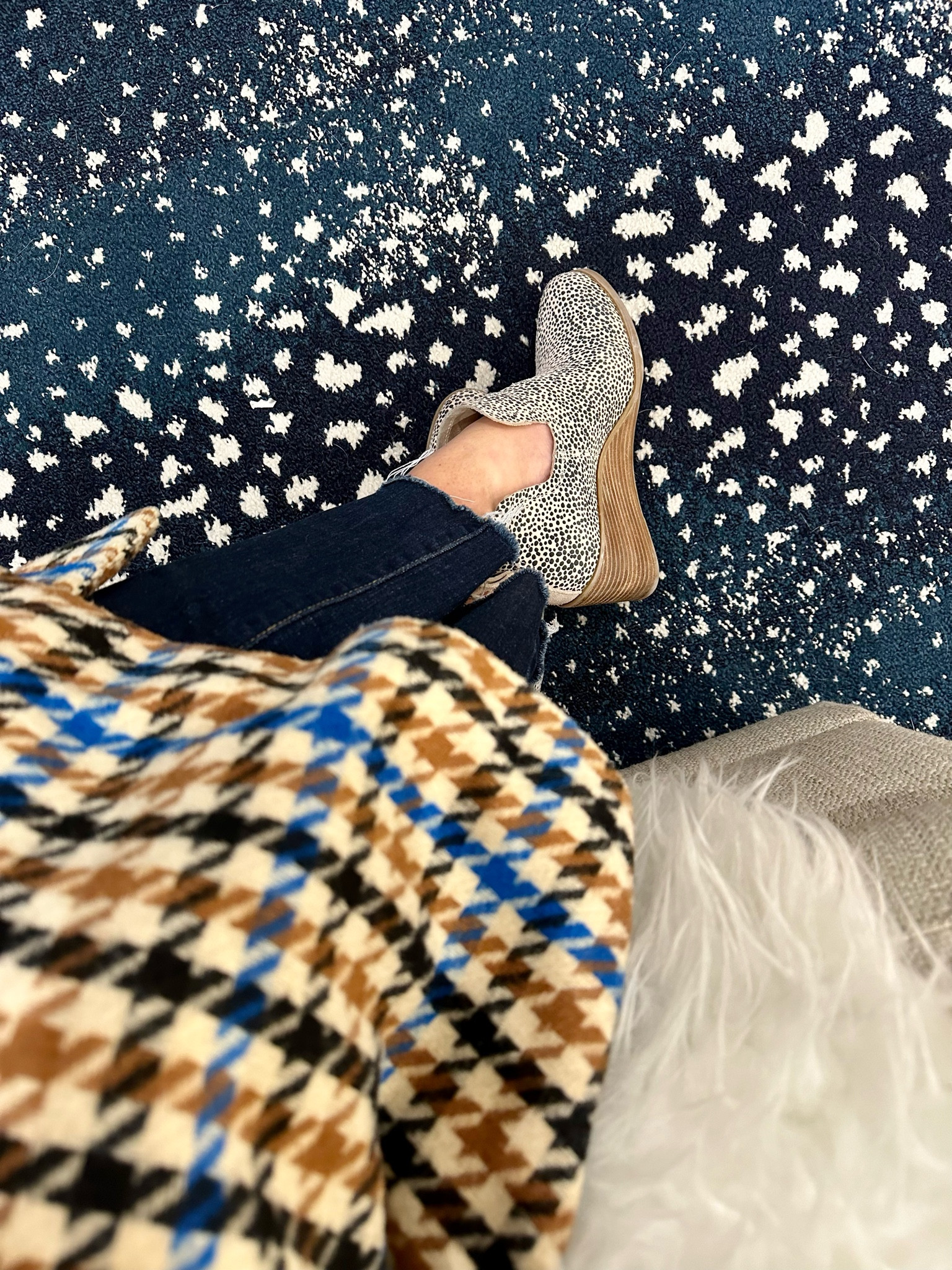 Occupation hazard: when your clothes match your house. Live these Toms shoes and this Target coat! Both are winter staples. My coat is from last season but I found similar on Amazon! 

#LTKhome #LTKstyletip #LTKfindsunder100
