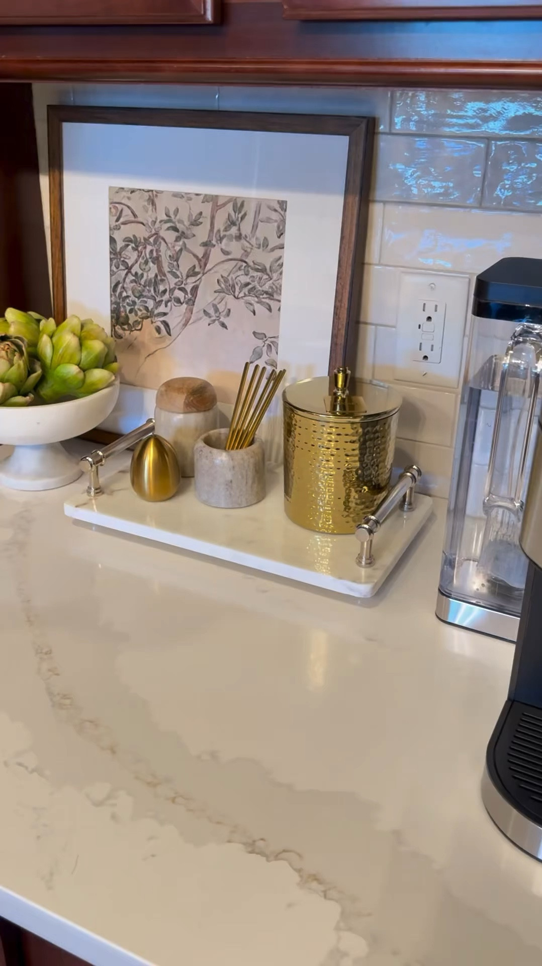 I’ve refreshed the coffee bar and it’s sparkling! ✨🤩 Our old machine (also Keurig) was on its last leg and I really debated getting a Nespresso but we decided on Keurig because of its temp and strength control. I went with a stainless steel version, as it coordinated better with our other kitchen appliances, and of course I had to add in some mixed metals to the serving tray because that’s my jam!

#LTKHome #LTKStyleTip #LTKSaleAlert