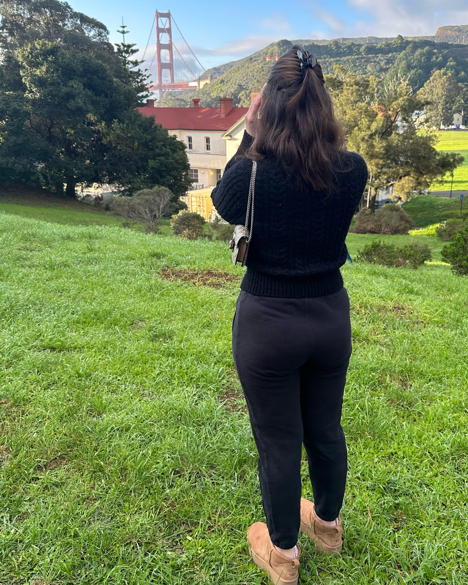 early morning in sf coffee run outfit, aritzia sweats, wool cardigan, platform mini uggs, alo clip 

#LTKfindsunder100 #LTKbeauty #LTKmidsize