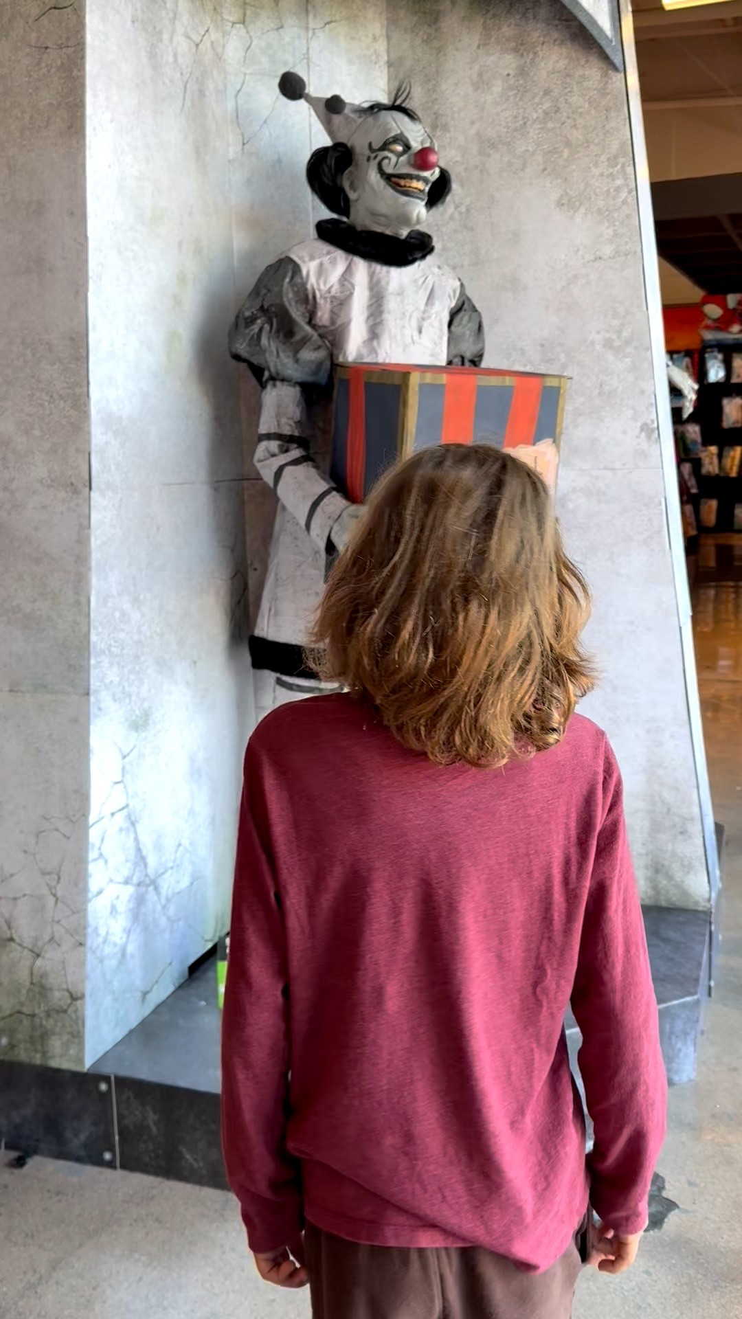 These animatronic Halloween decorations are next-level spooky 👻 Perfect for giving your home that haunted house vibe everyone will talk about! From creepy moving figures to glowing eyes and eerie sounds — your front yard will be the star of Halloween night 🎃✨


Halloween décor, animatronic Halloween decorations, spooky home décor, haunted house ideas, Halloween yard decorations, motion activated Halloween props, scary Halloween setup, outdoor Halloween decorations, Halloween 2025, fall home décor, LTK Halloween finds, holiday decorations, Halloween party ideas, Halloween must-haves

#LTKHalloween #LTKFamily #LTKSeasonal