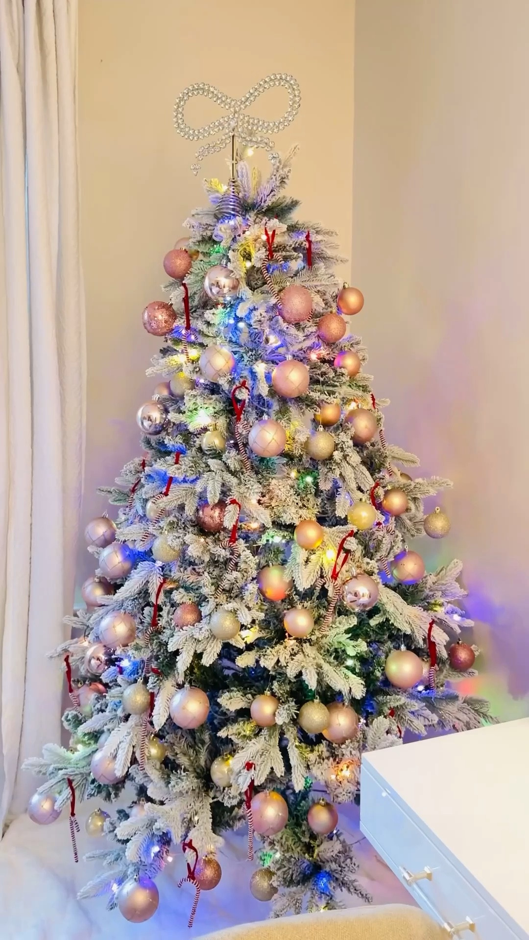 The perfectly flocked christmas tree from Amazon for a pink themed holiday!! 

Pink christmas 
Christmas trees 
Pink ornaments 
Girly holiday theme 

#LTKGiftGuide #LTKHoliday #LTKHome