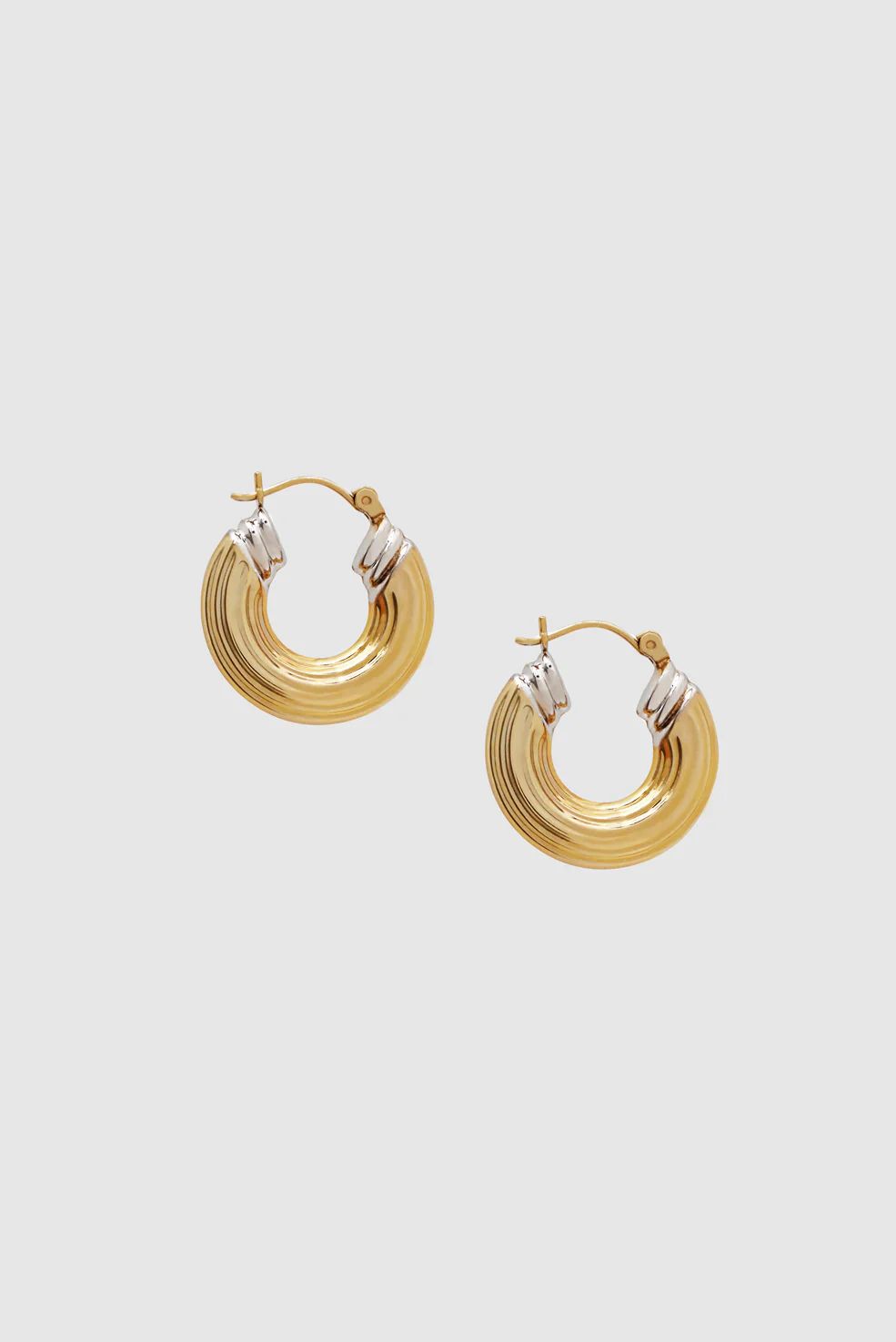Two Tone Ribbed Hoop Earrings | Anine Bing