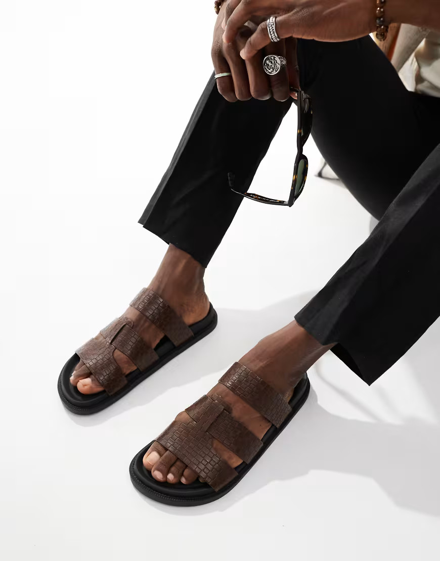 ASOS DESIGN - Geweven sandalen met banden in bruin-Brown | ASOS (Global)