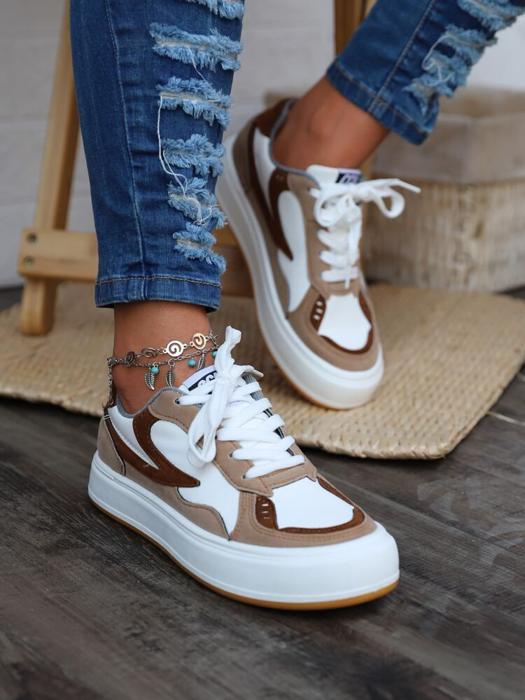 Colorblock Lace-up Front Skate Shoes | SHEIN