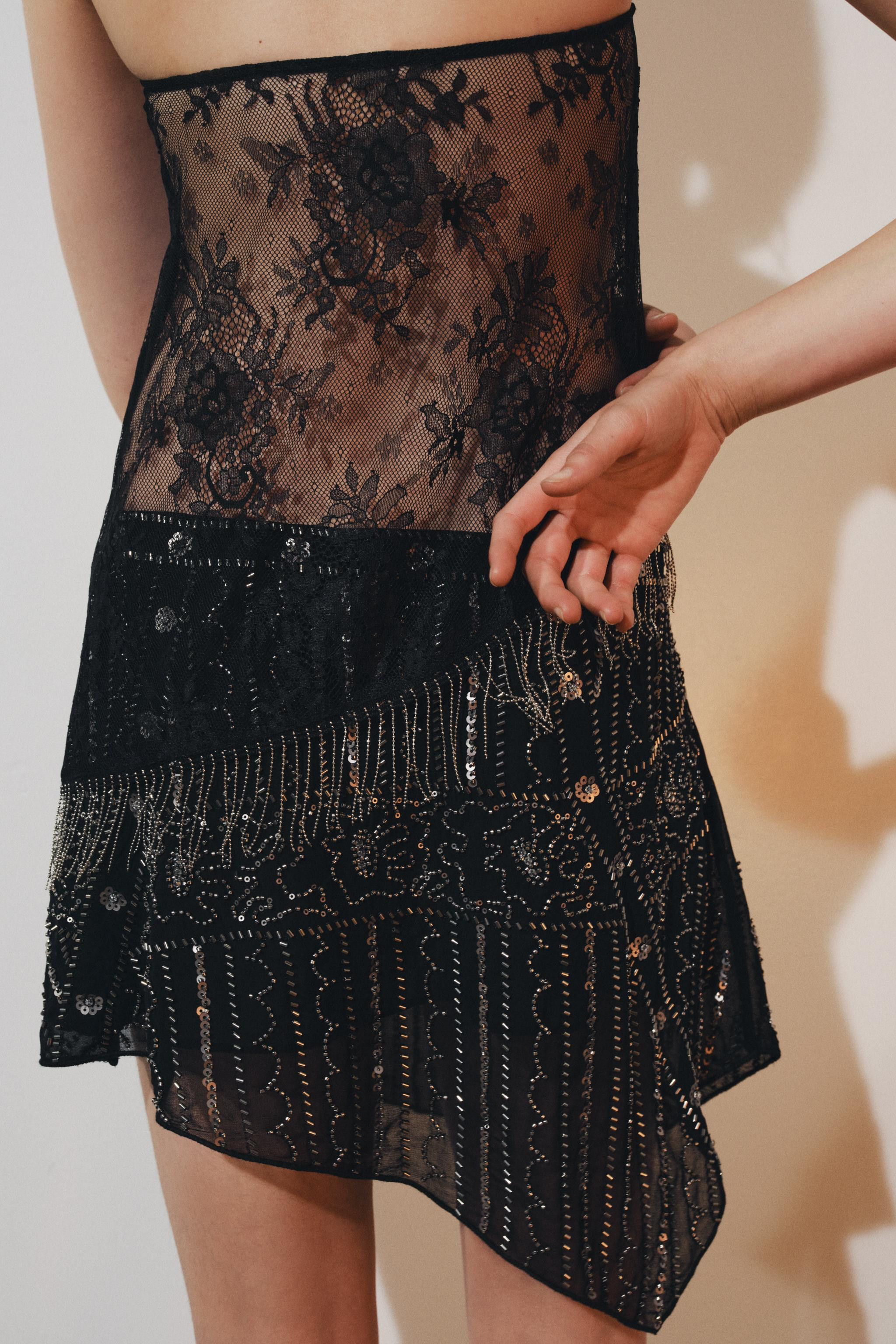 EMBROIDERED SHORT SKIRT | Zara US